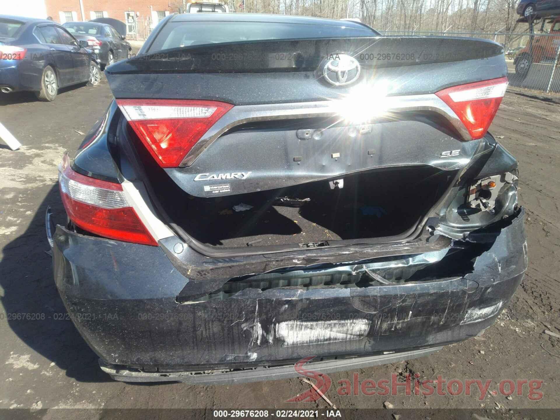 4T1BF1FK0GU134592 2016 TOYOTA CAMRY