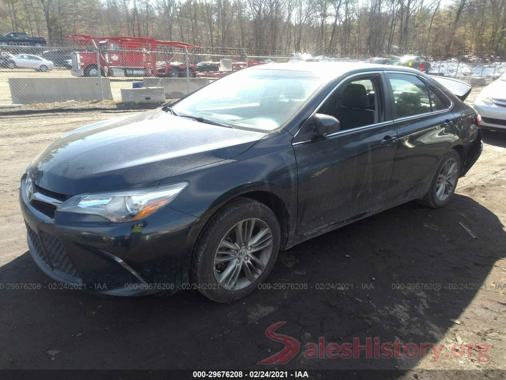 4T1BF1FK0GU134592 2016 TOYOTA CAMRY