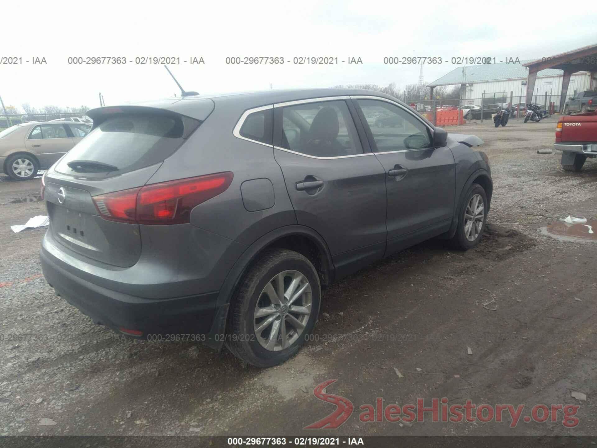 JN1BJ1CP1HW020760 2017 NISSAN ROGUE SPORT