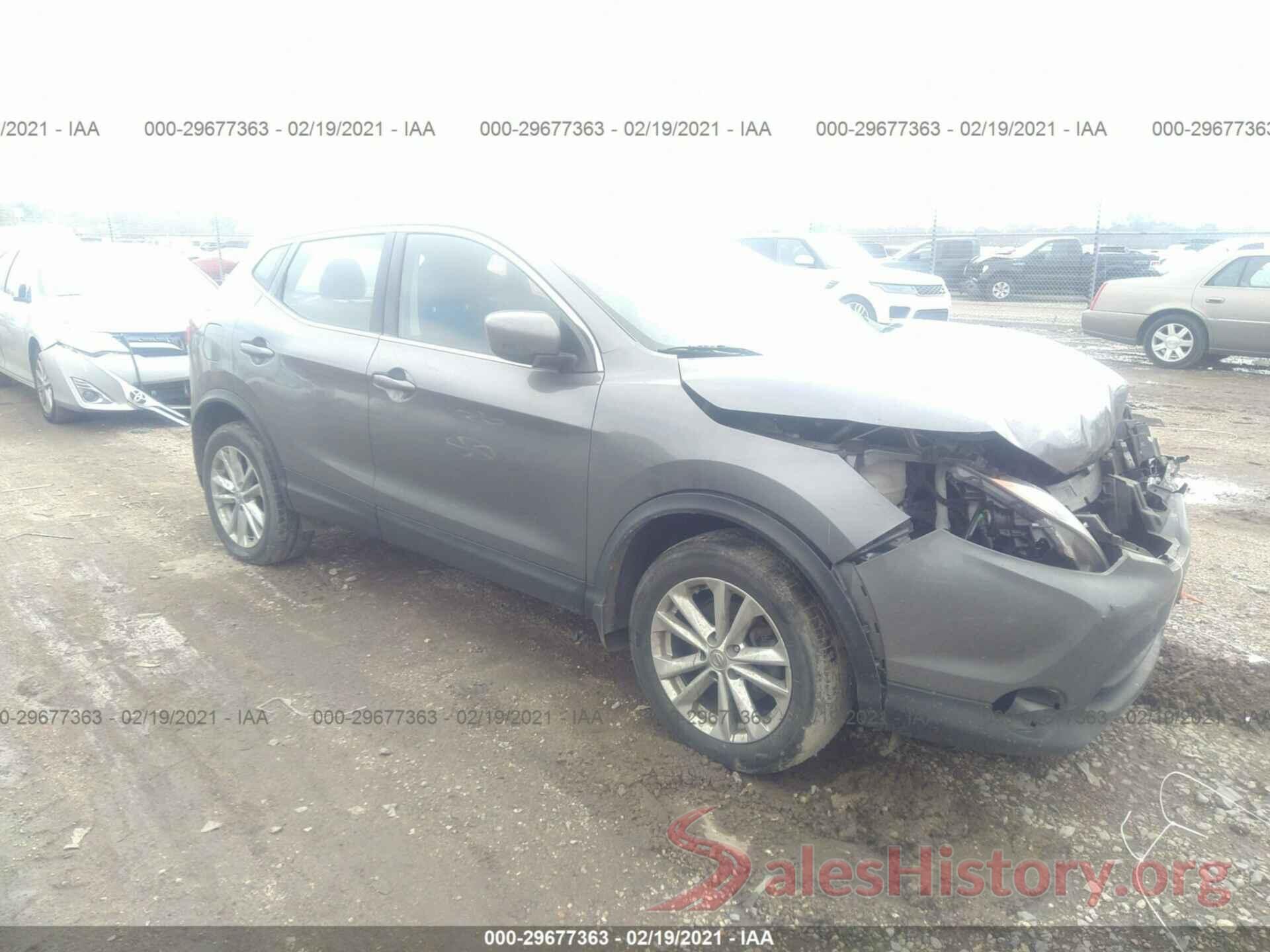 JN1BJ1CP1HW020760 2017 NISSAN ROGUE SPORT