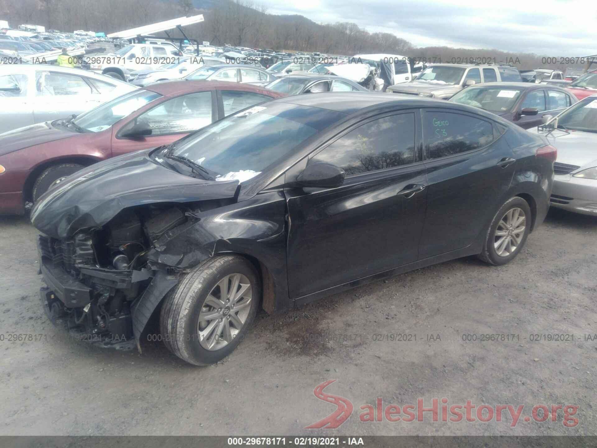 5NPDH4AE0GH771051 2016 HYUNDAI ELANTRA