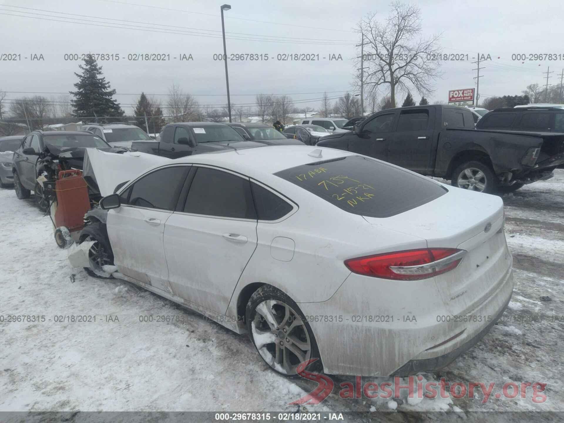 3FA6P0CD2KR237134 2019 FORD FUSION