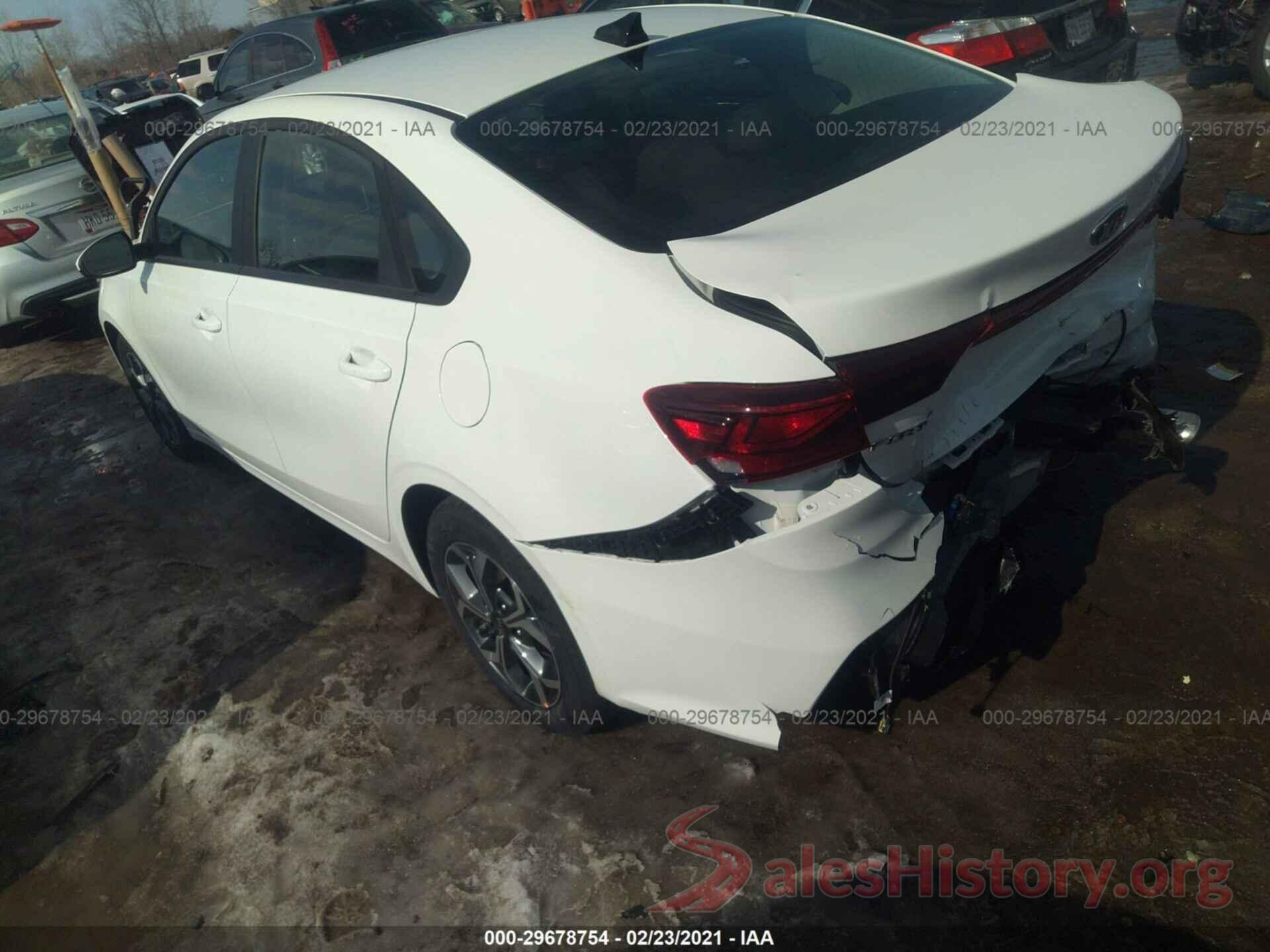 3KPF24AD7ME288335 2021 KIA FORTE