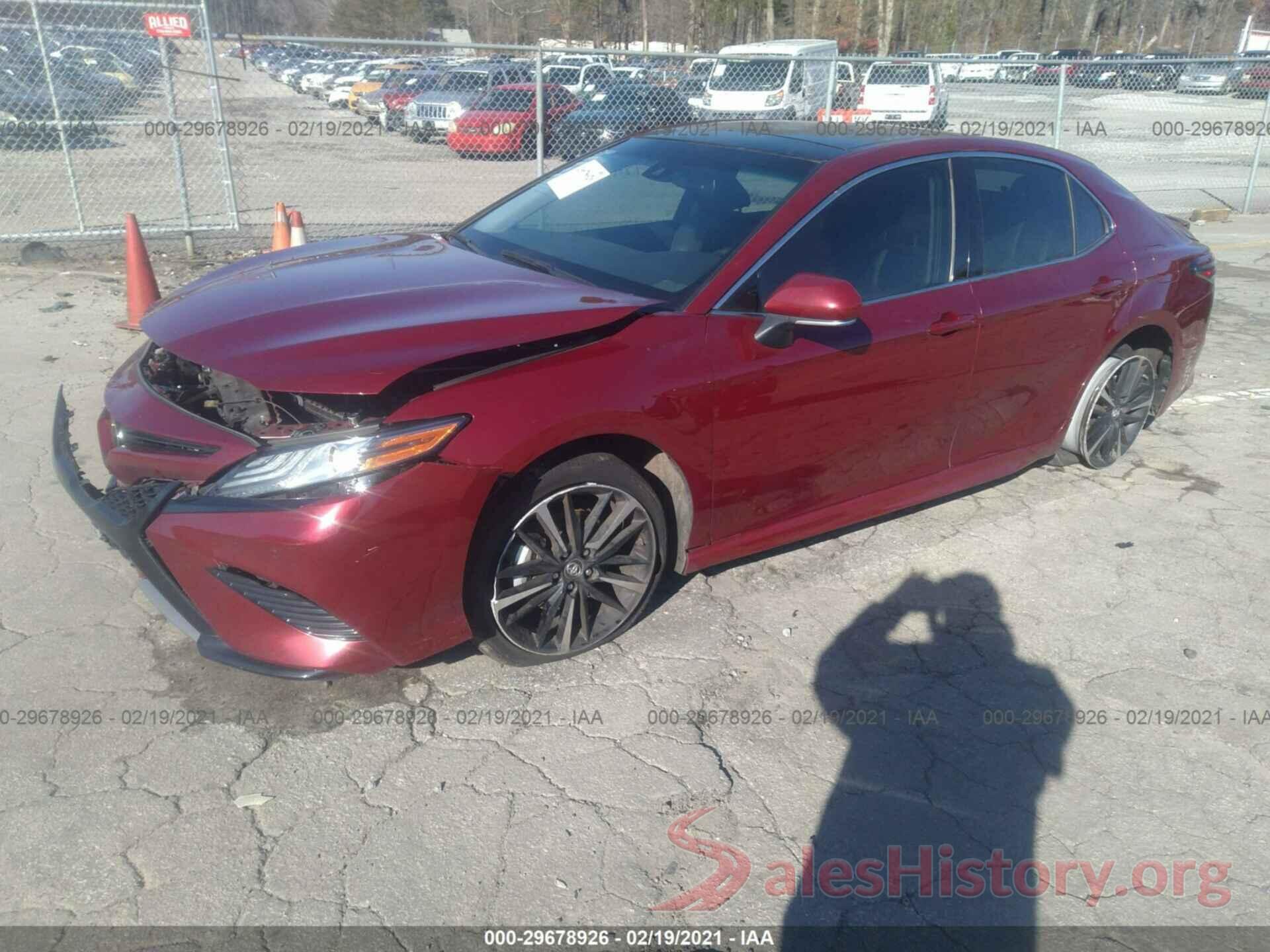 4T1B61HK7JU645043 2018 TOYOTA CAMRY