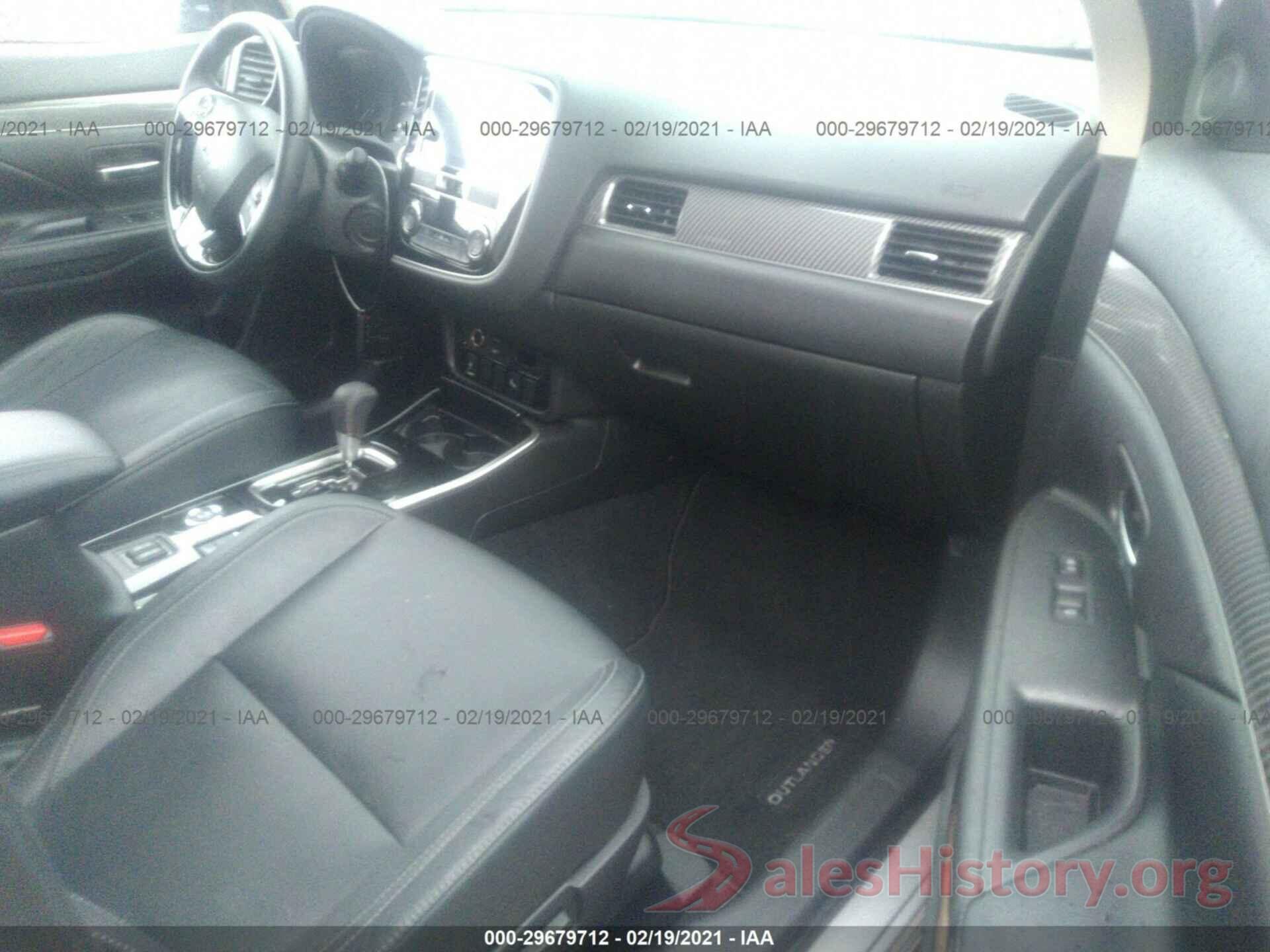 JA4AZ3A30KZ041533 2019 MITSUBISHI OUTLANDER