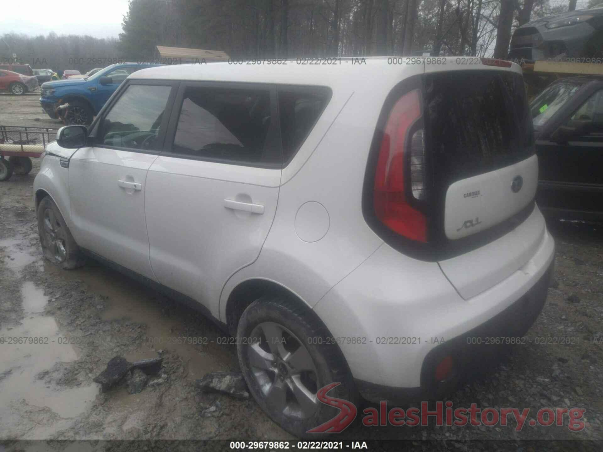 KNDJN2A29J7513581 2018 KIA SOUL