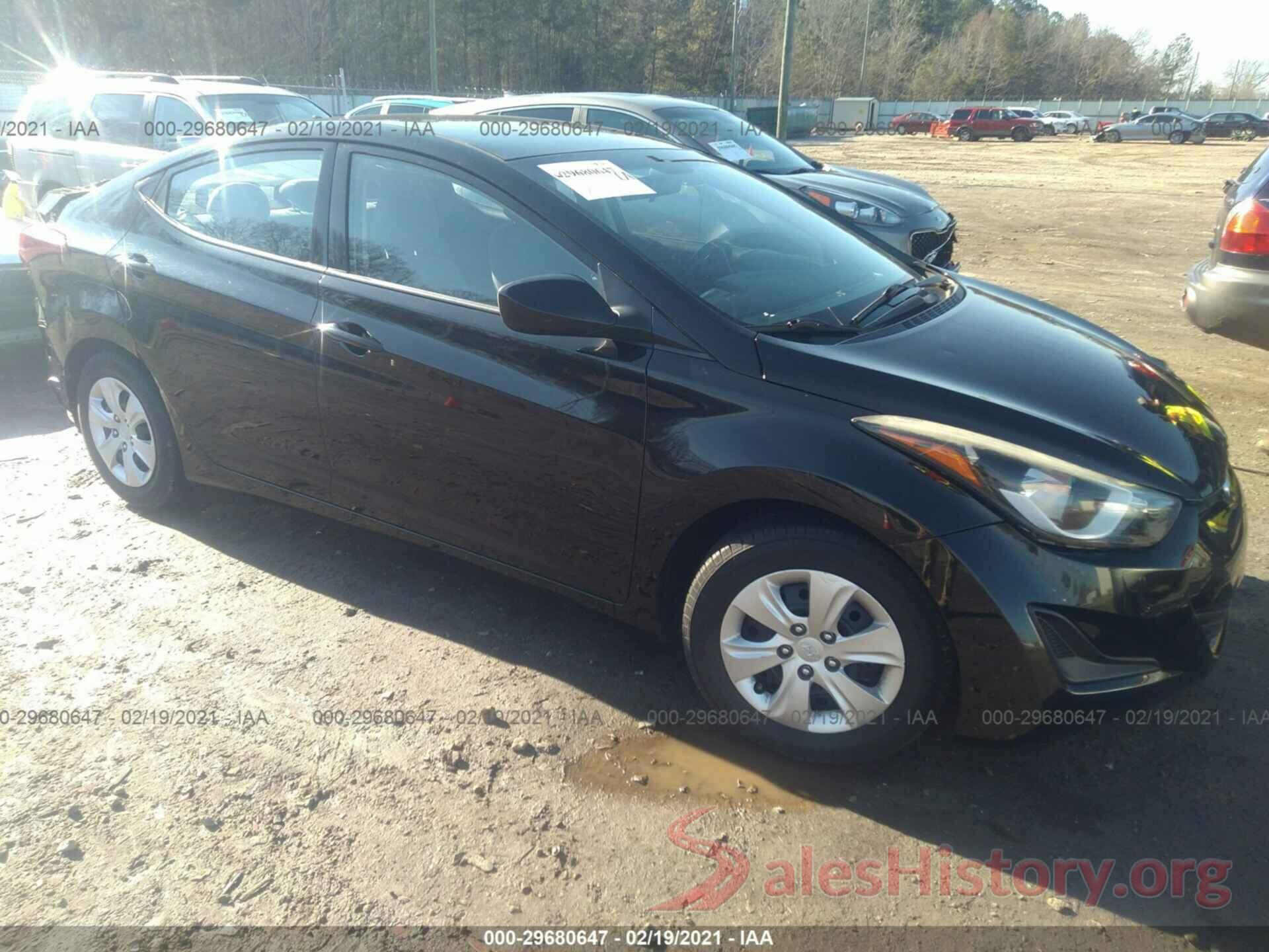 5NPDH4AE4GH741129 2016 HYUNDAI ELANTRA