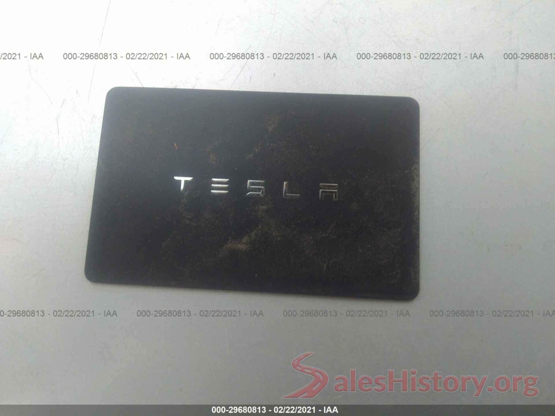 5YJ3E1EA3KF485213 2019 TESLA MODEL 3