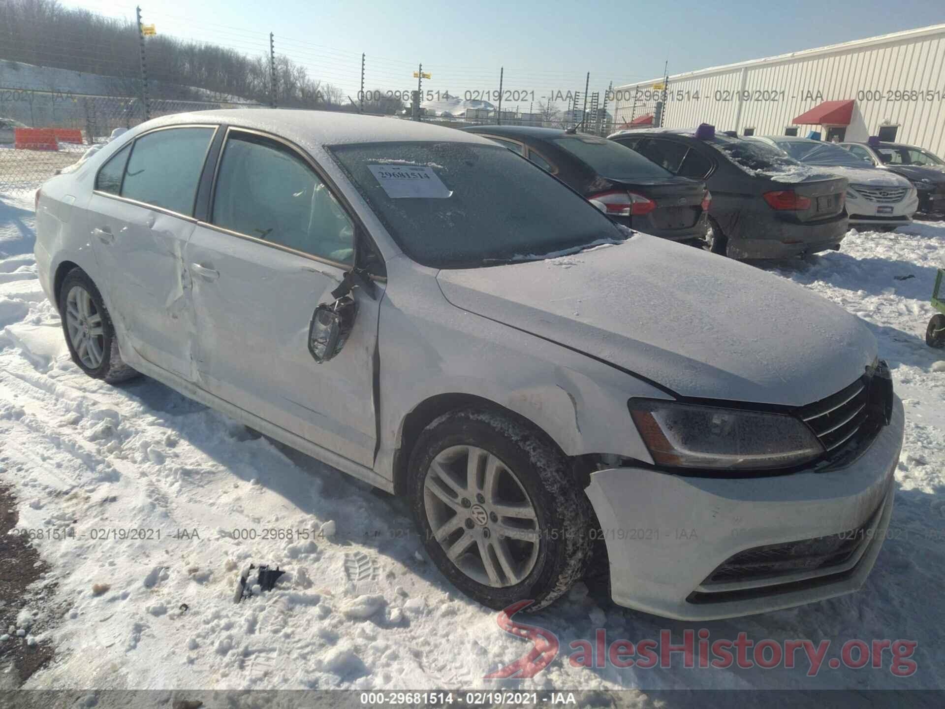 3VW2B7AJ0JM262521 2018 VOLKSWAGEN JETTA