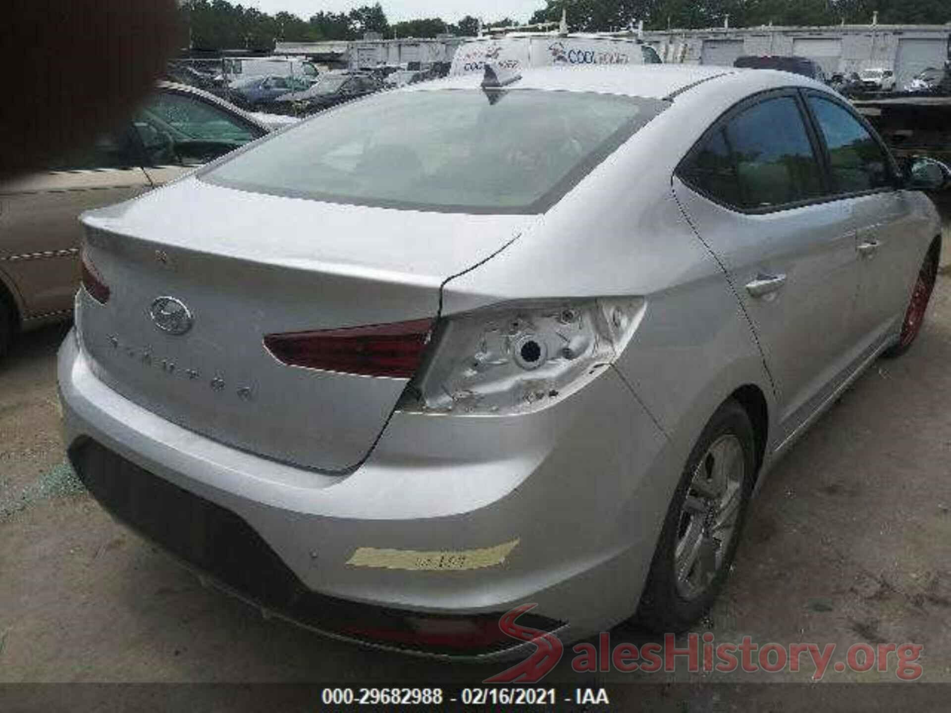 KMHD84LF2KU834019 2019 HYUNDAI ELANTRA