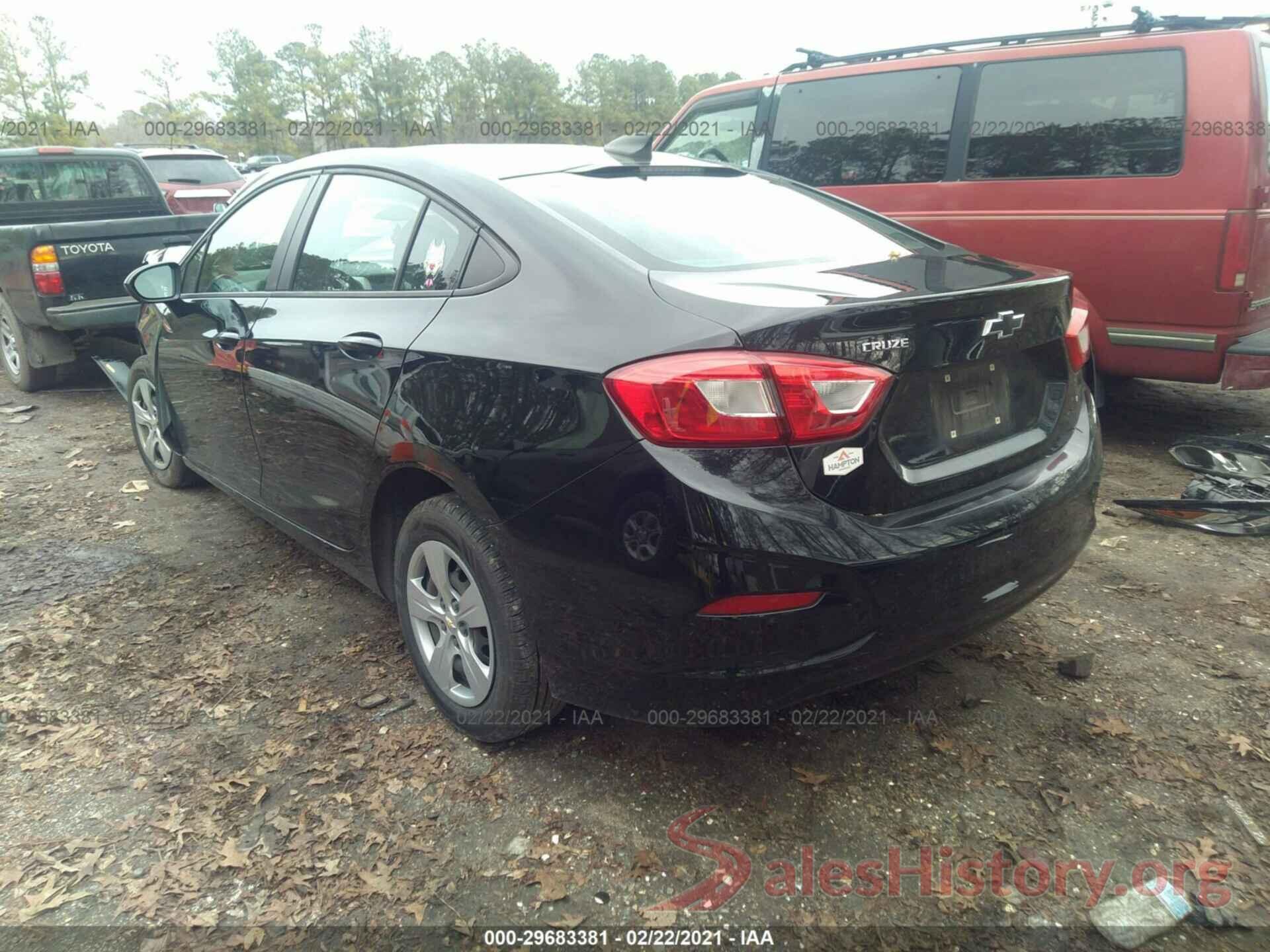 1G1BC5SM7J7161590 2018 CHEVROLET CRUZE