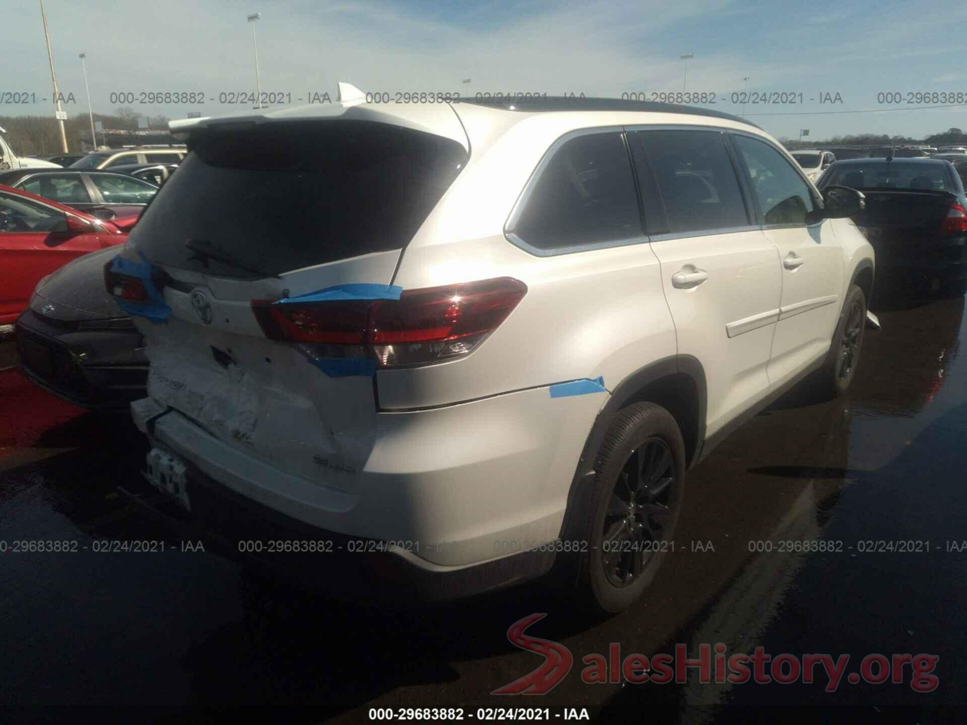 5TDJZRFH5KS615011 2019 TOYOTA HIGHLANDER