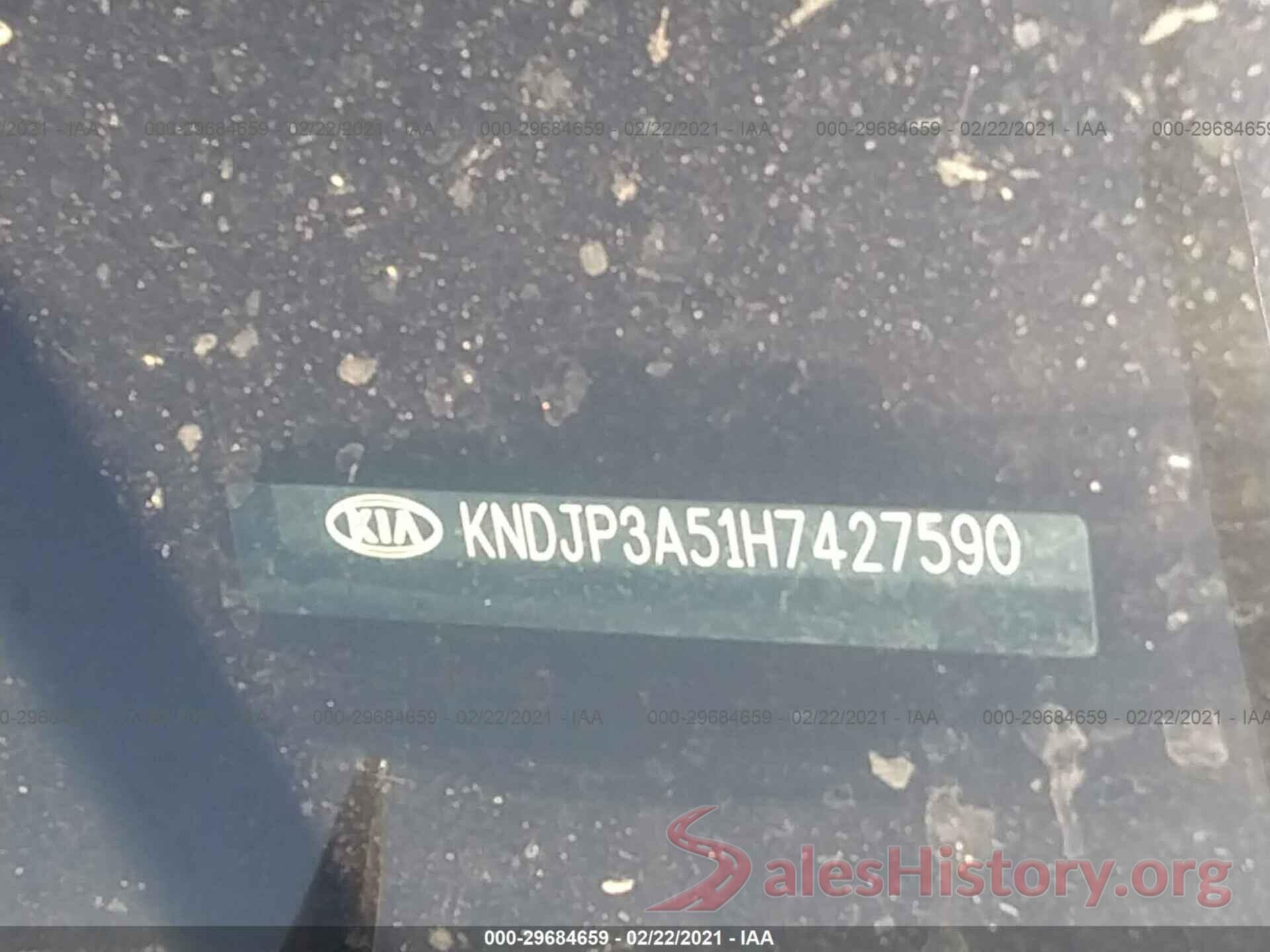 KNDJP3A51H7427590 2017 KIA SOUL