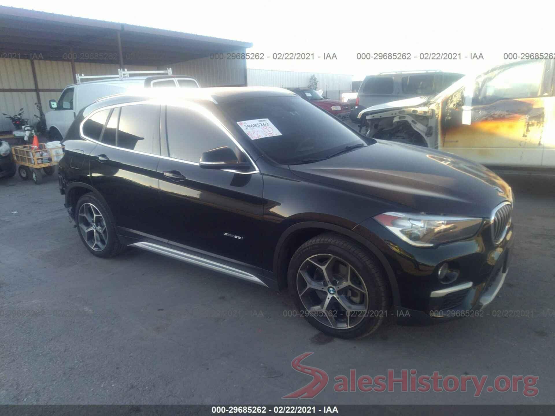 WBXHT3C32H5F67882 2017 BMW X1