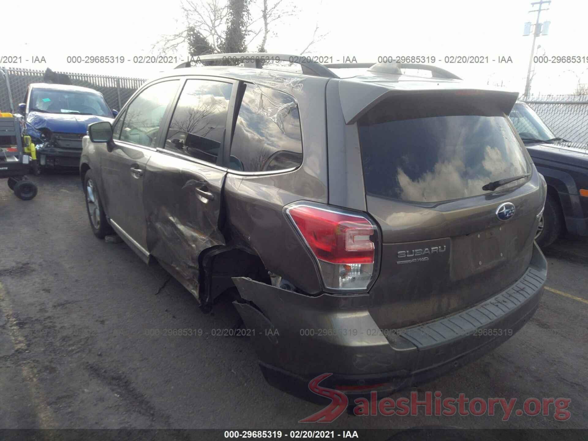 JF2SJAWC4HH571549 2017 SUBARU FORESTER