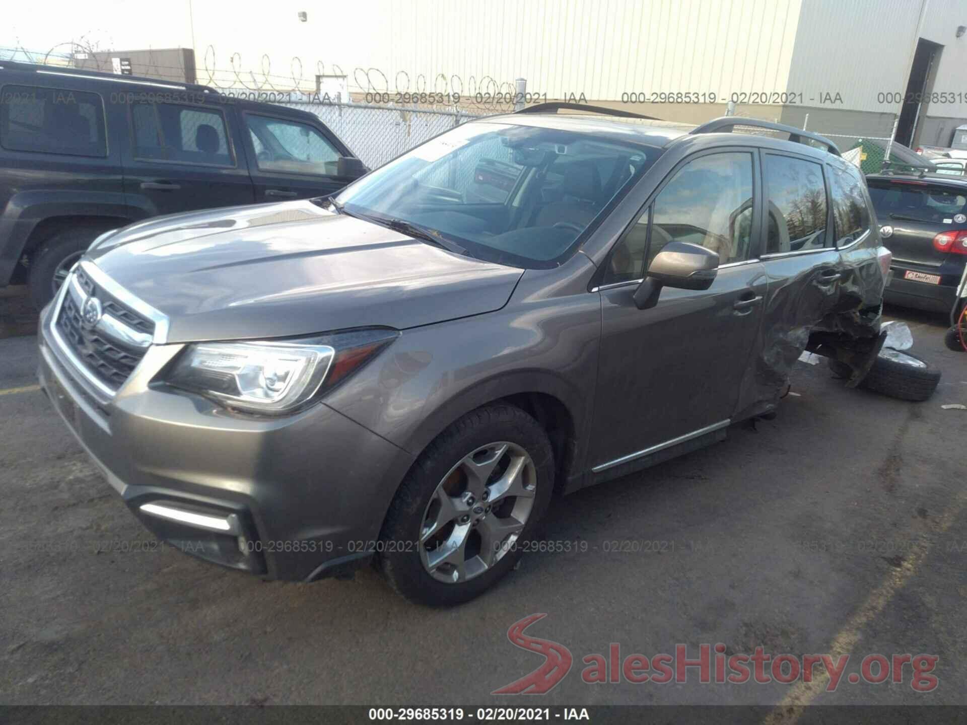 JF2SJAWC4HH571549 2017 SUBARU FORESTER