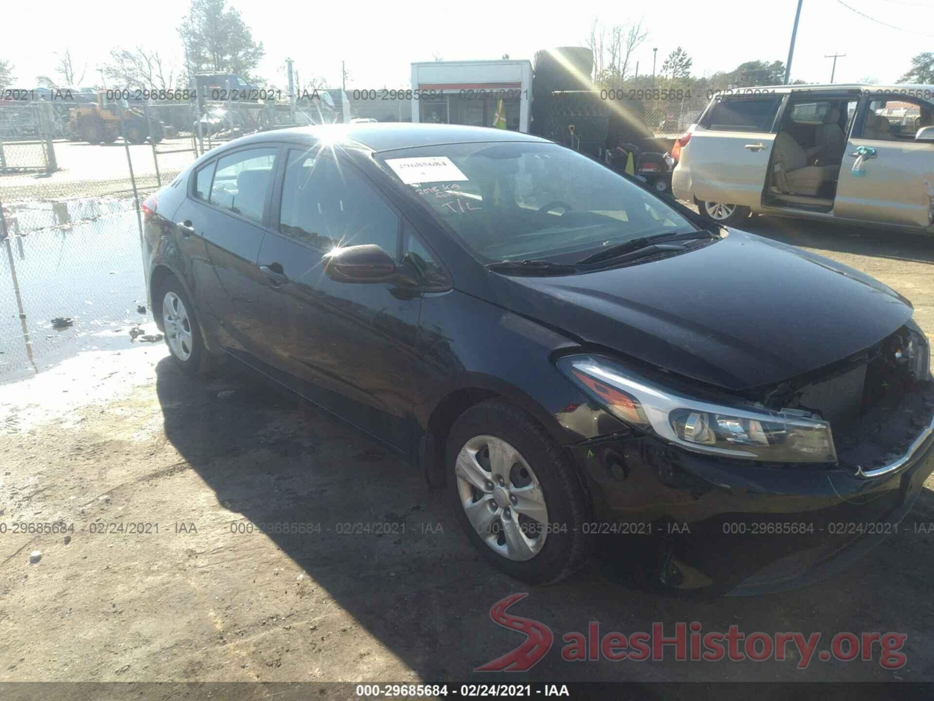 3KPFL4A77JE272431 2018 KIA FORTE