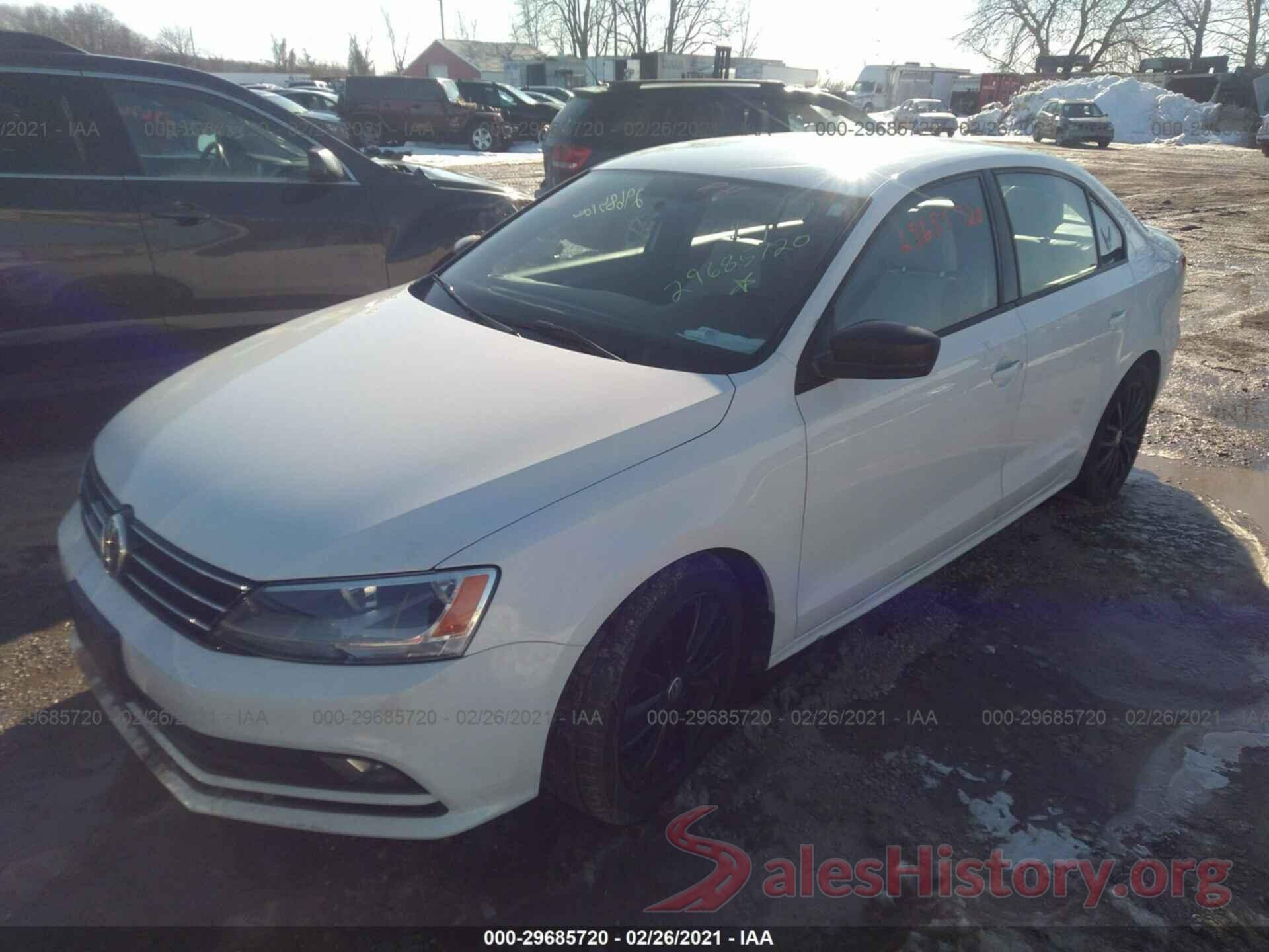 3VWD17AJ0GM348447 2016 VOLKSWAGEN JETTA SEDAN