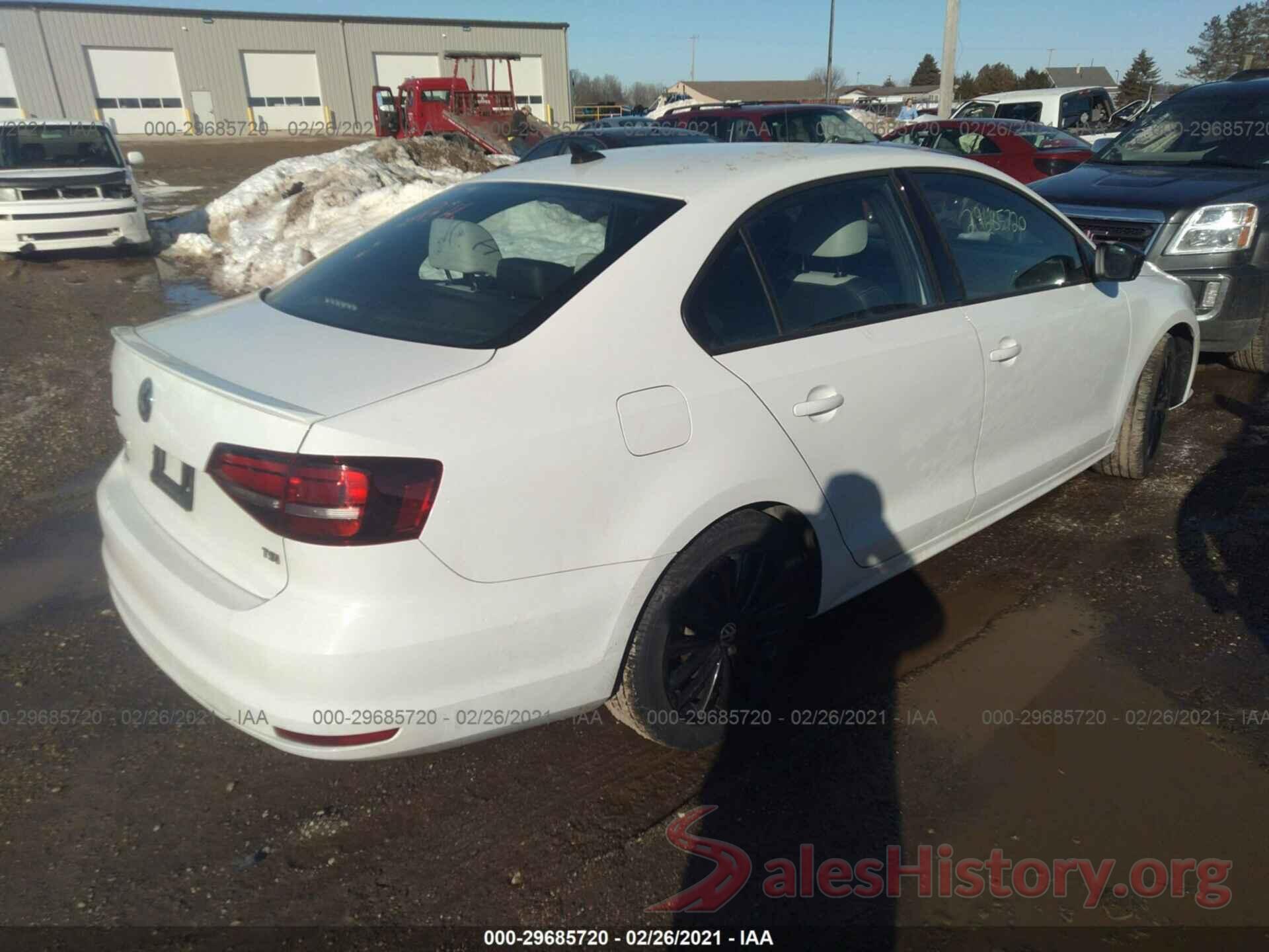 3VWD17AJ0GM348447 2016 VOLKSWAGEN JETTA SEDAN