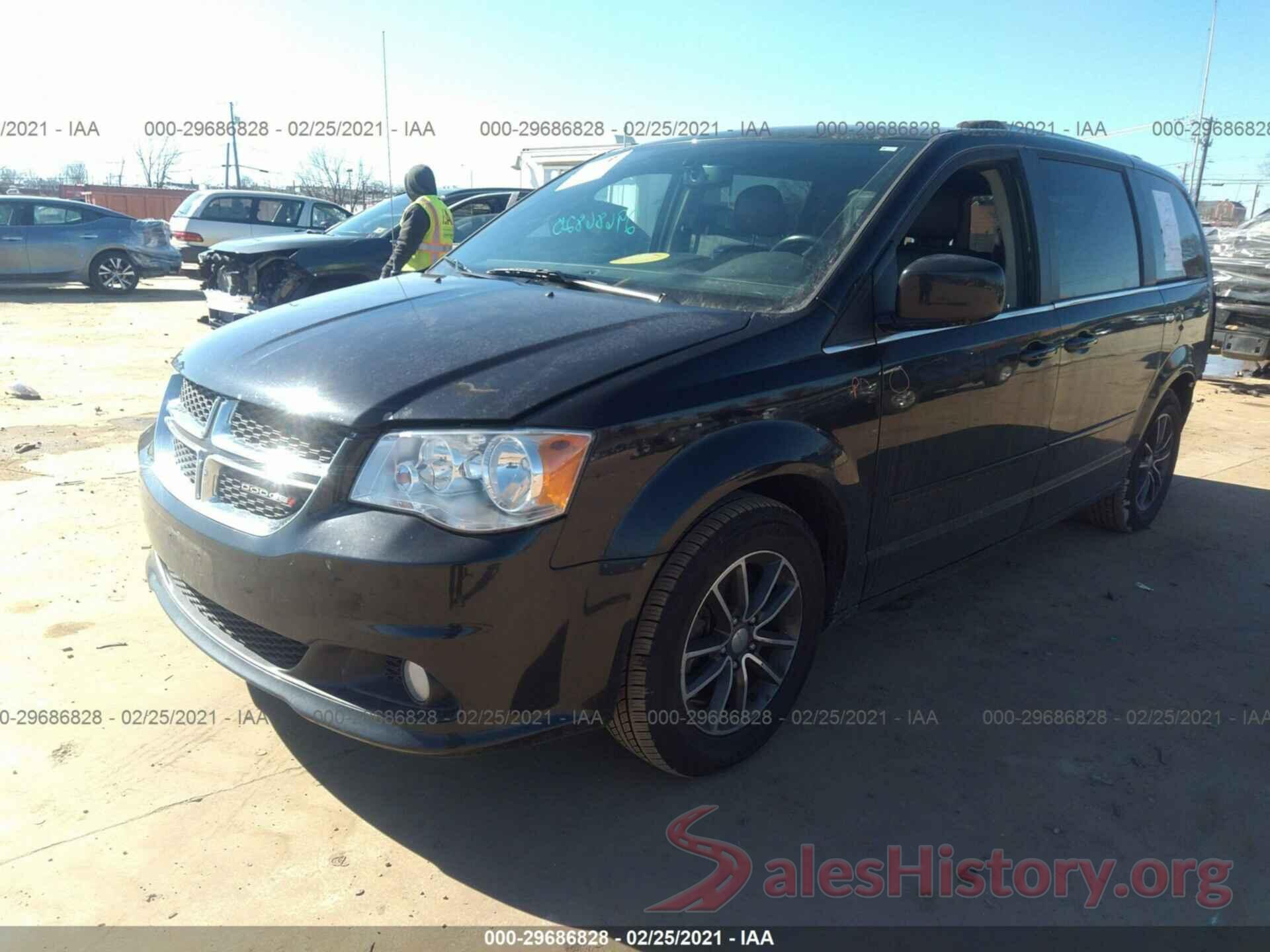 2C4RDGCG0HR700163 2017 DODGE GRAND CARAVAN