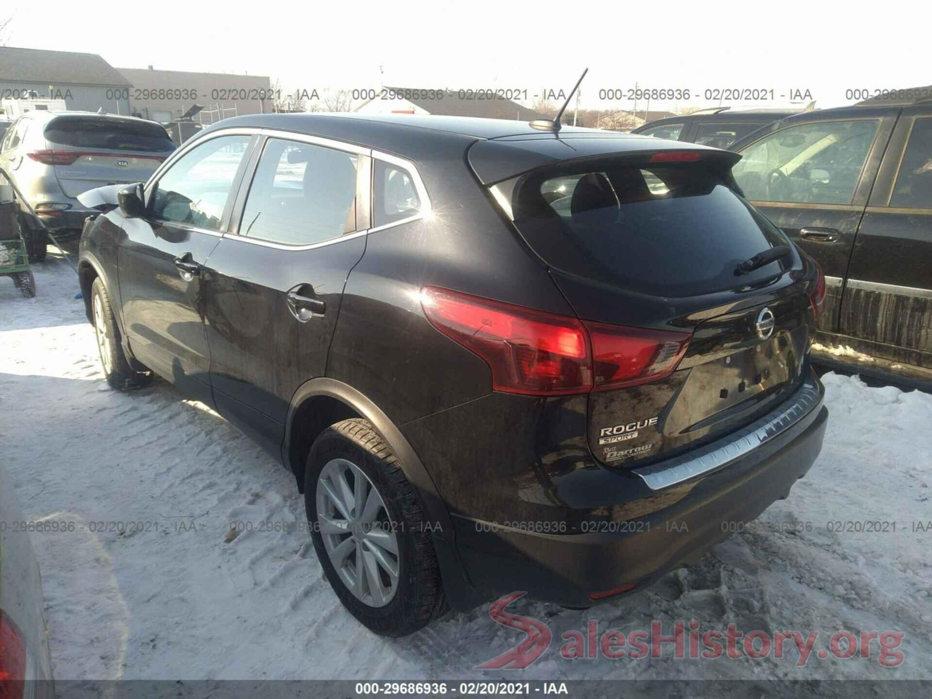 JN1BJ1CR8HW127855 2017 NISSAN ROGUE SPORT