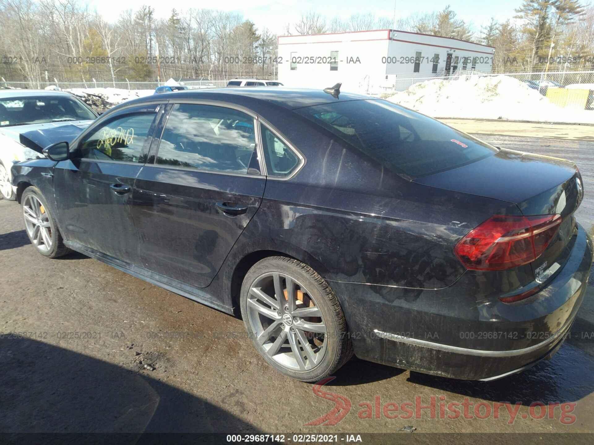 1VWAA7A32JC041665 2018 VOLKSWAGEN PASSAT