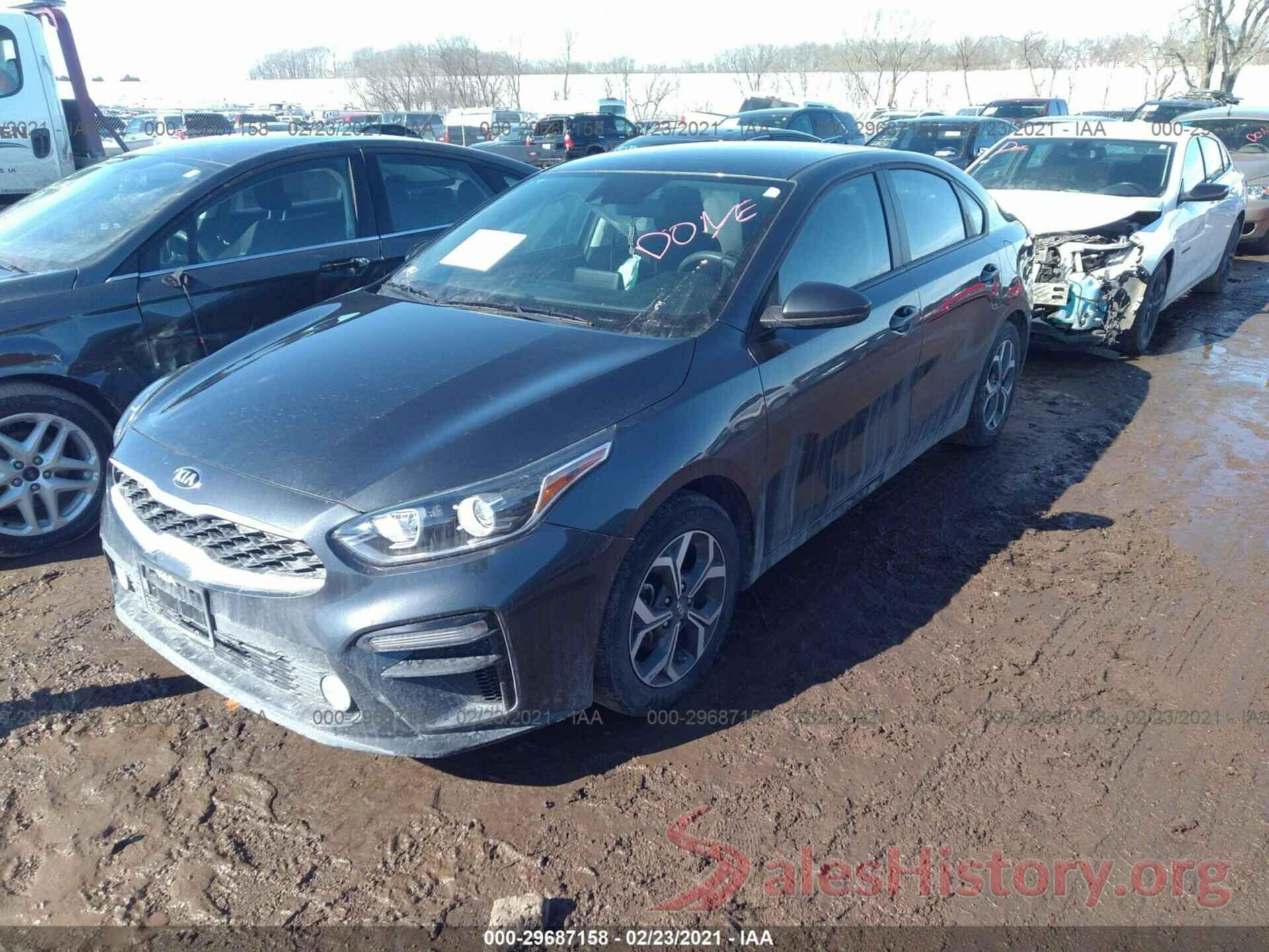 3KPF24AD8KE136688 2019 KIA FORTE