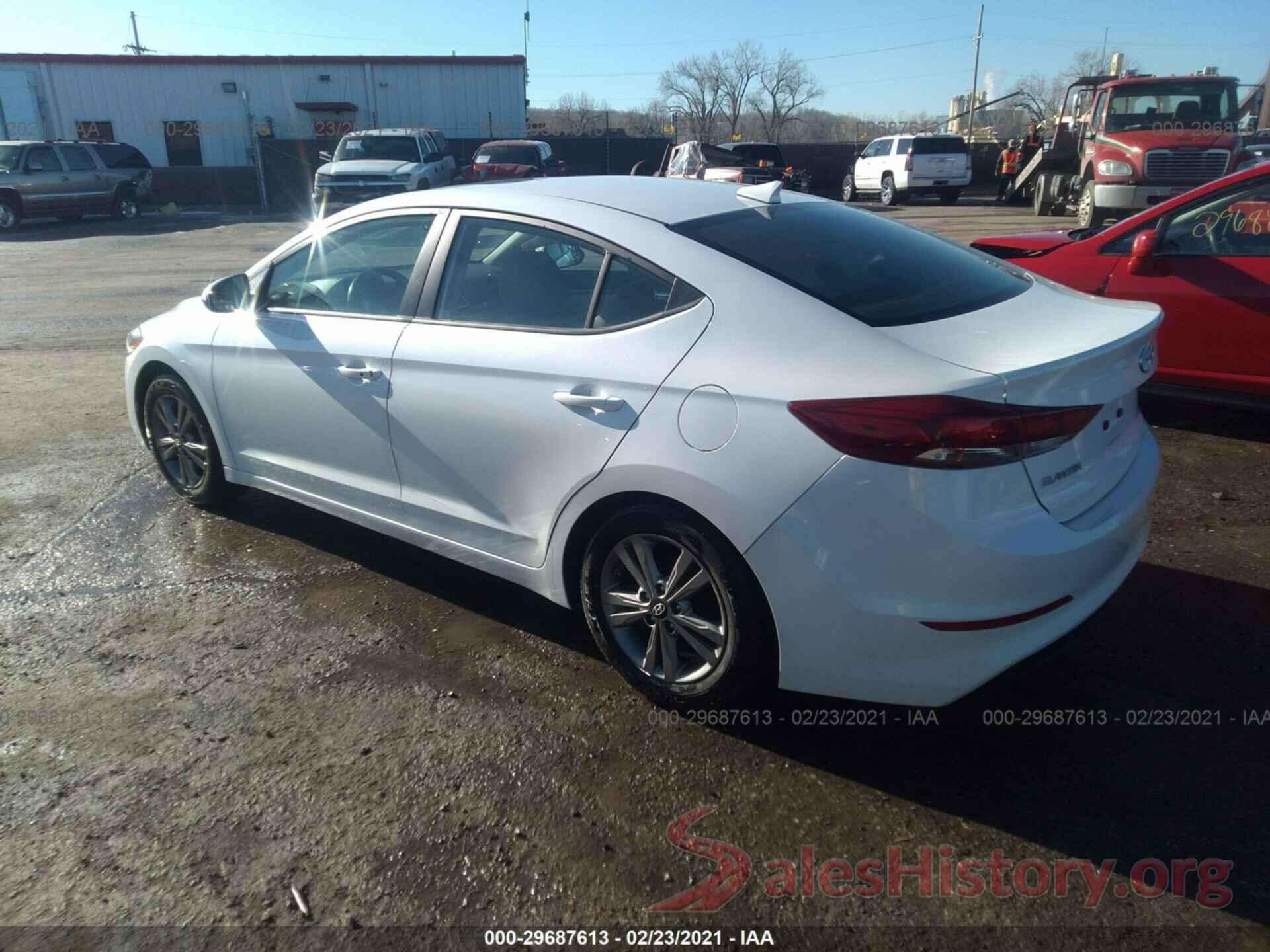 5NPD84LFXHH168082 2017 HYUNDAI ELANTRA