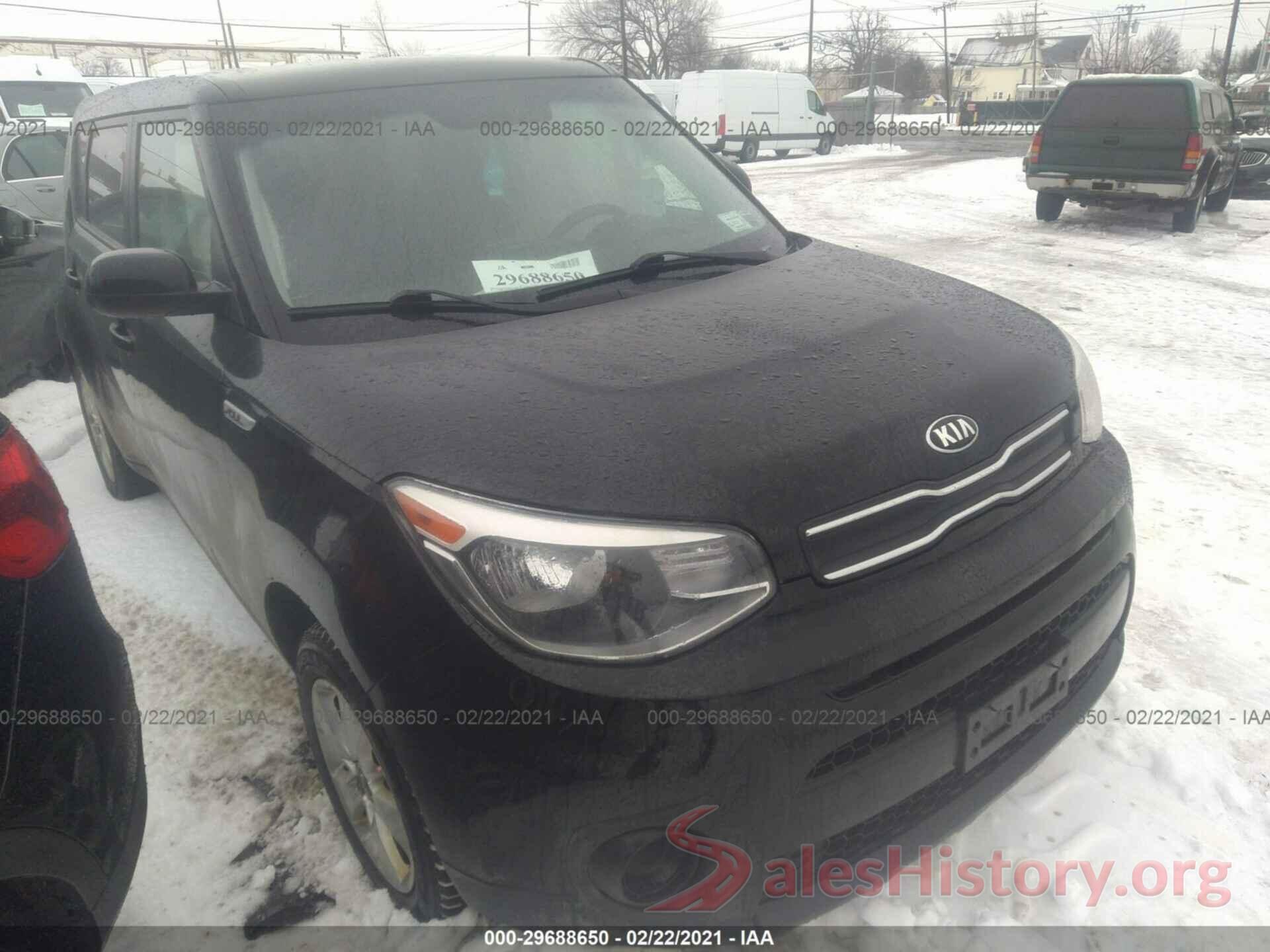 KNDJN2A28H7494757 2017 KIA SOUL