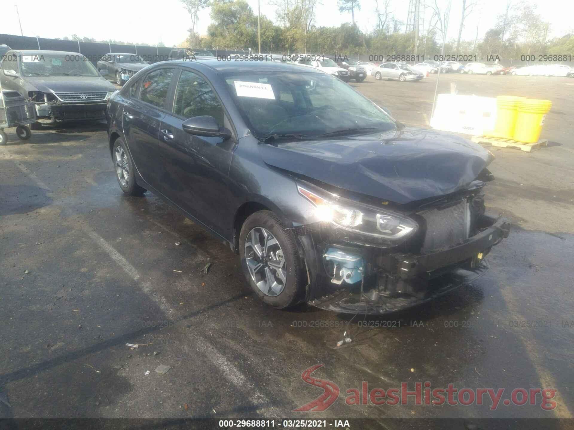 3KPF24AD8LE233701 2020 KIA FORTE