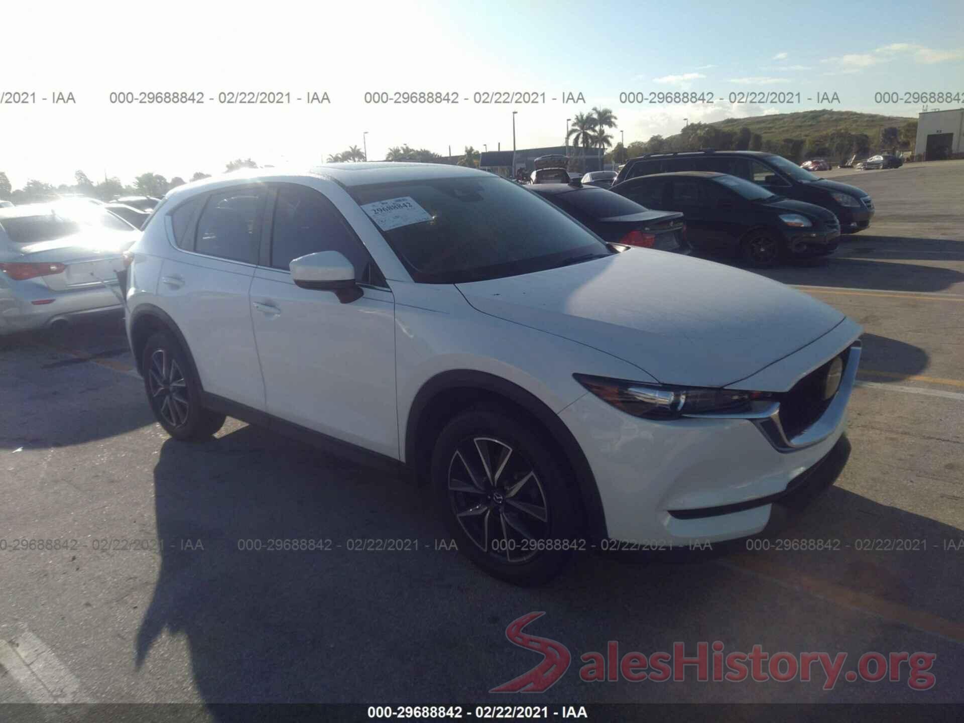 JM3KFACM4J0402561 2018 MAZDA CX-5