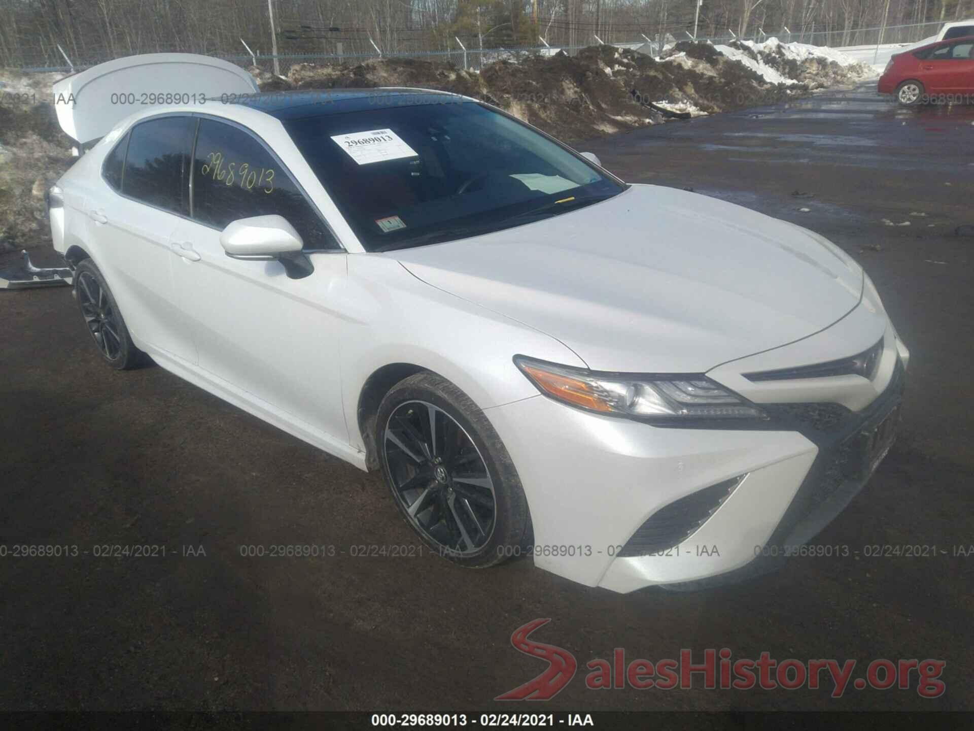 4T1B61HK7JU143908 2018 TOYOTA CAMRY