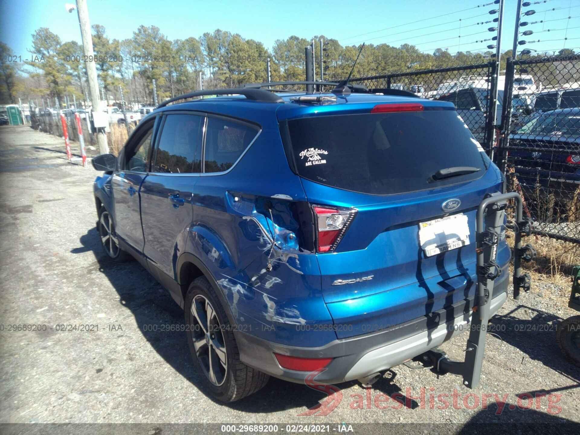 1FMCU0HD5JUD00969 2018 FORD ESCAPE