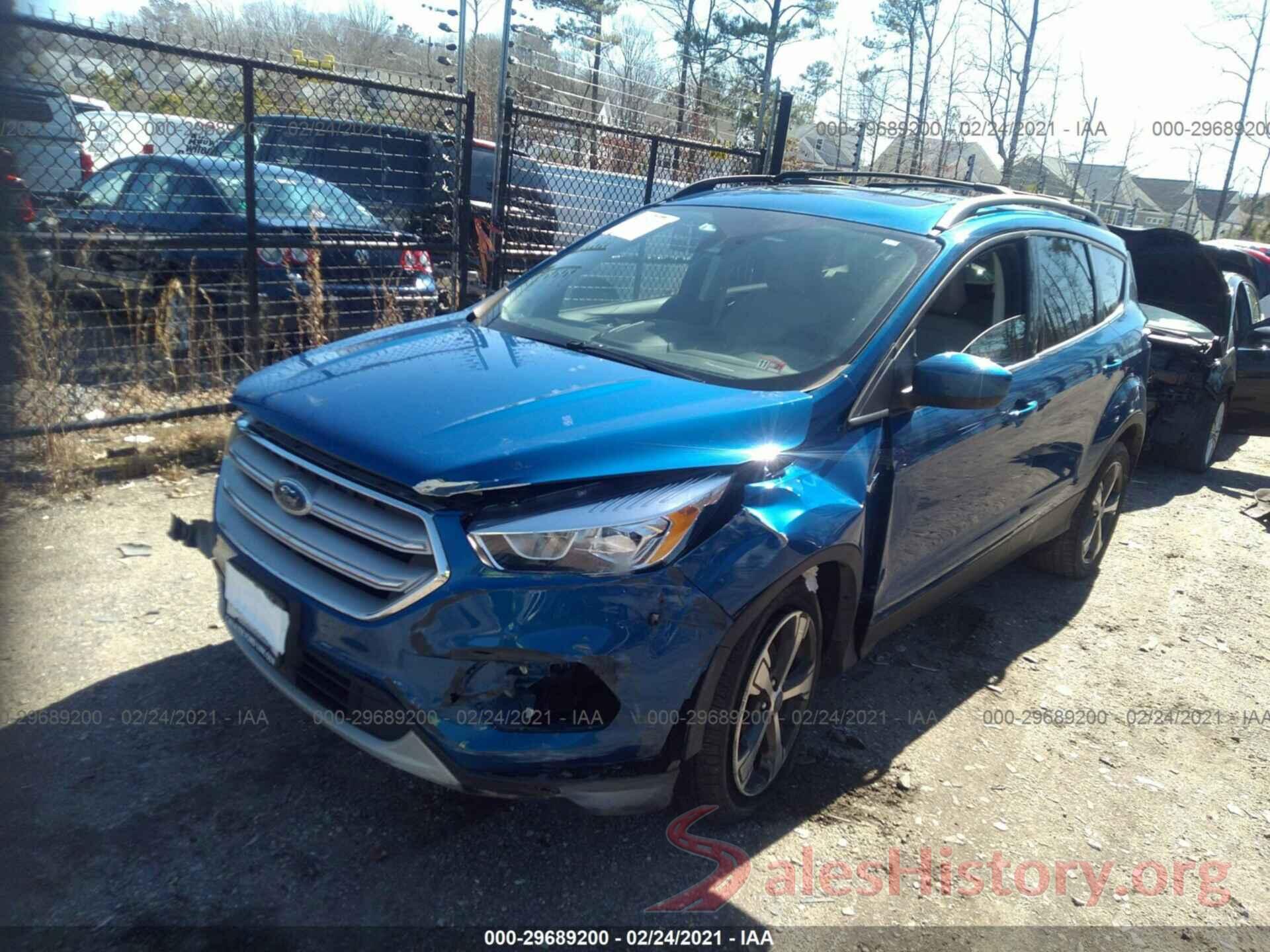 1FMCU0HD5JUD00969 2018 FORD ESCAPE