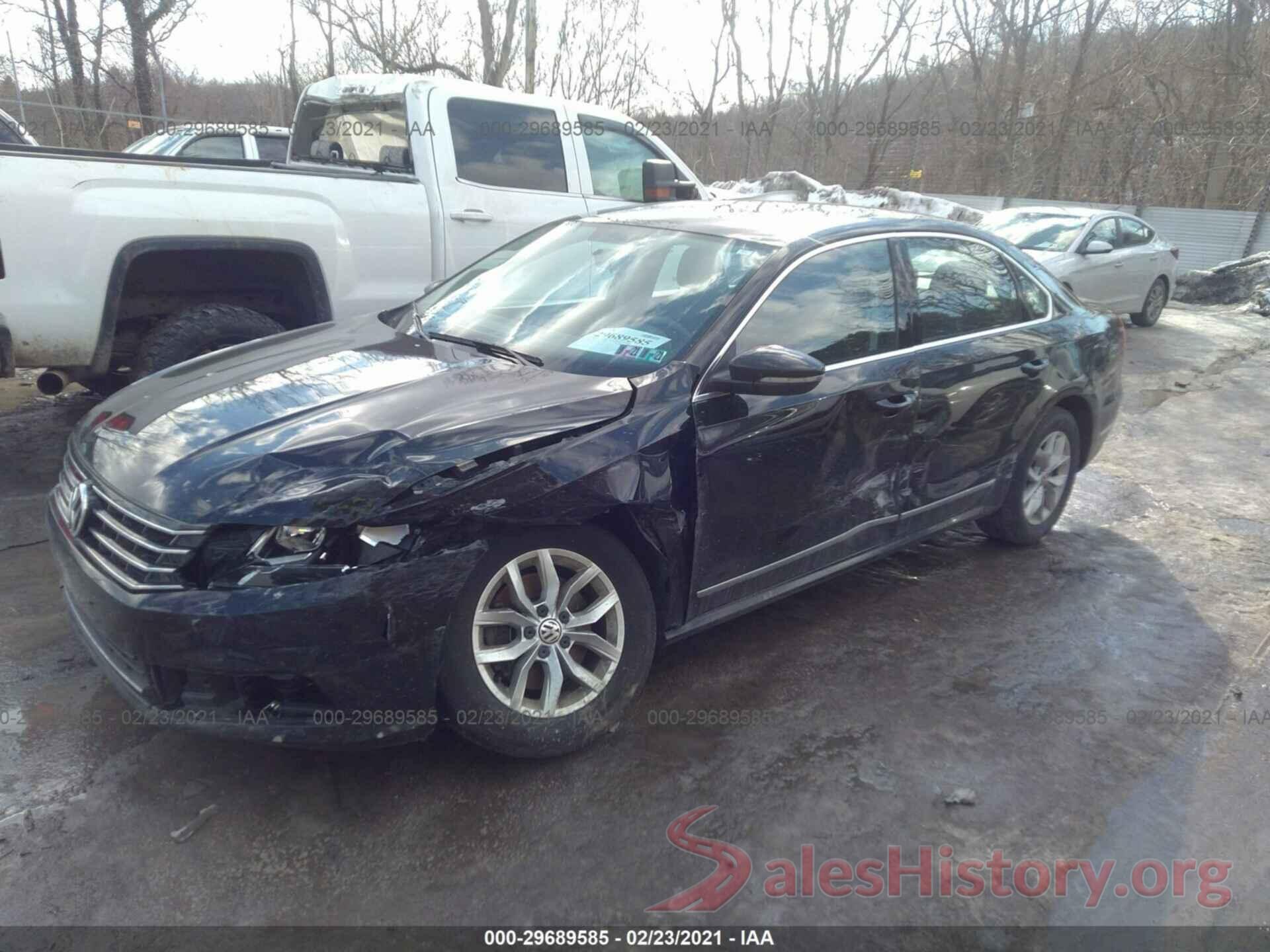 1VWAT7A39GC068803 2016 VOLKSWAGEN PASSAT