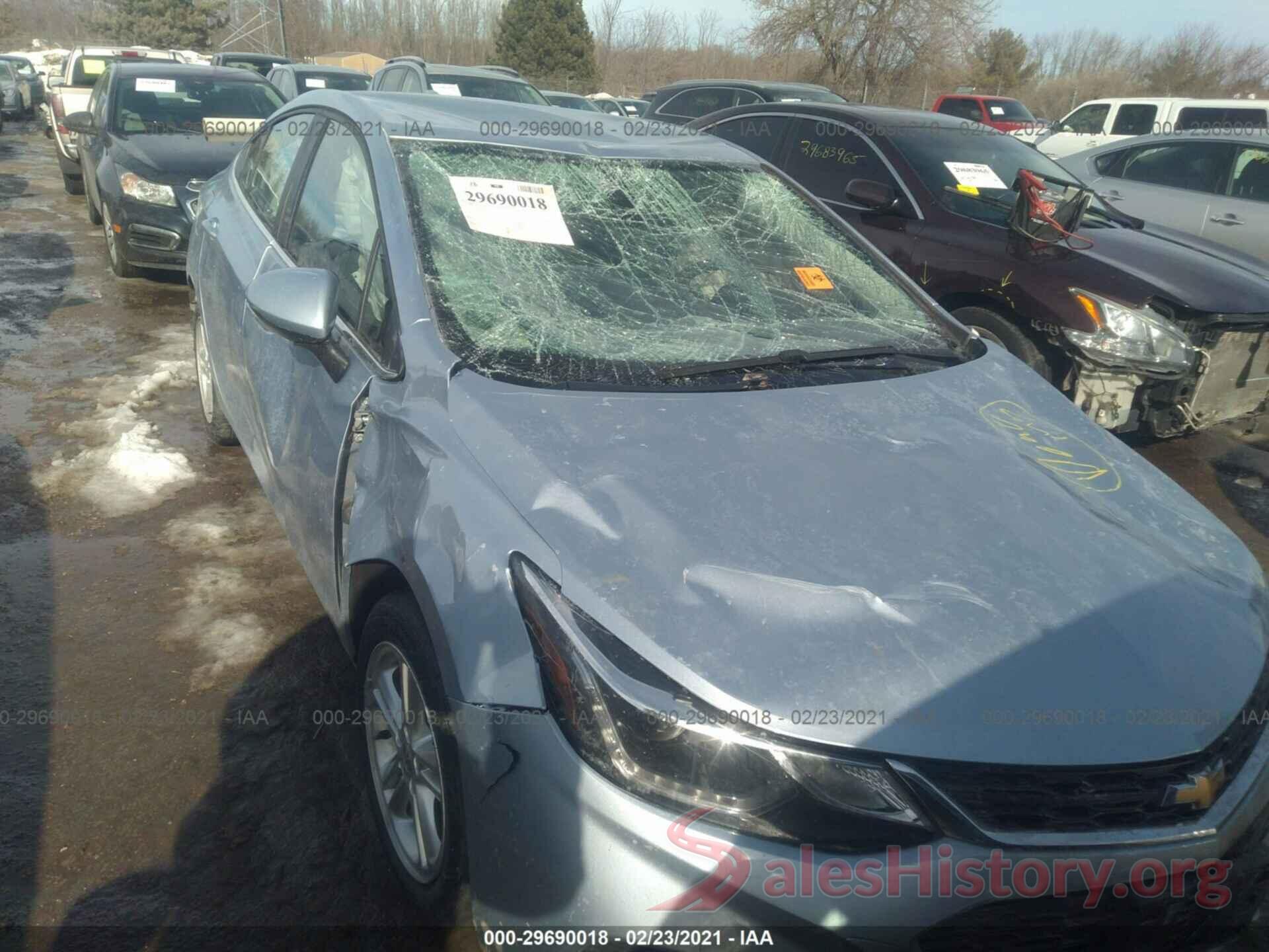 1G1BE5SM4J7188255 2018 CHEVROLET CRUZE