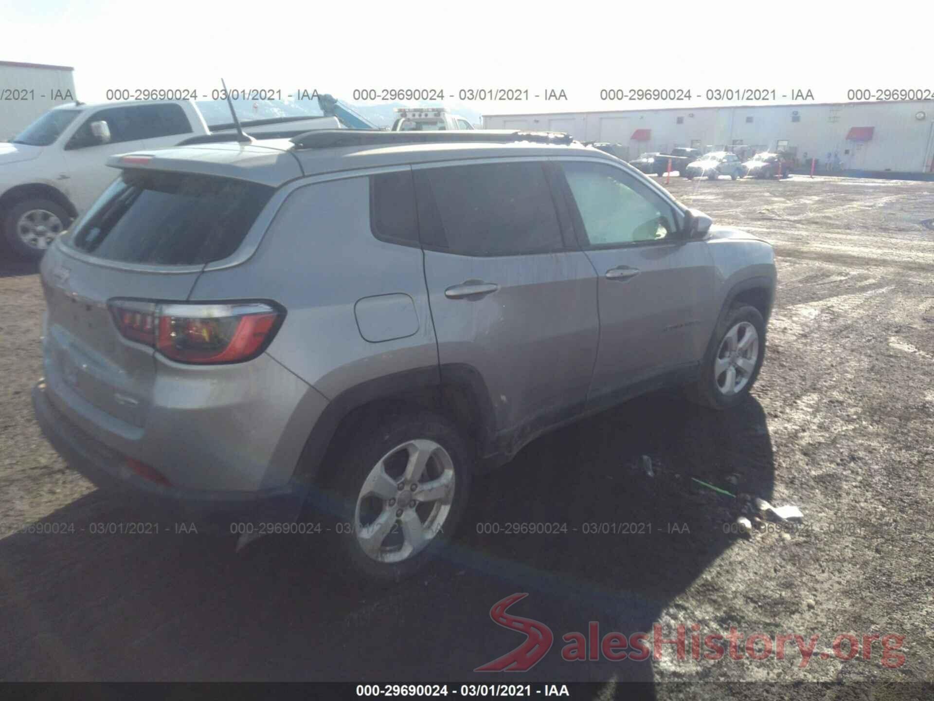 3C4NJDBB7JT437006 2018 JEEP COMPASS