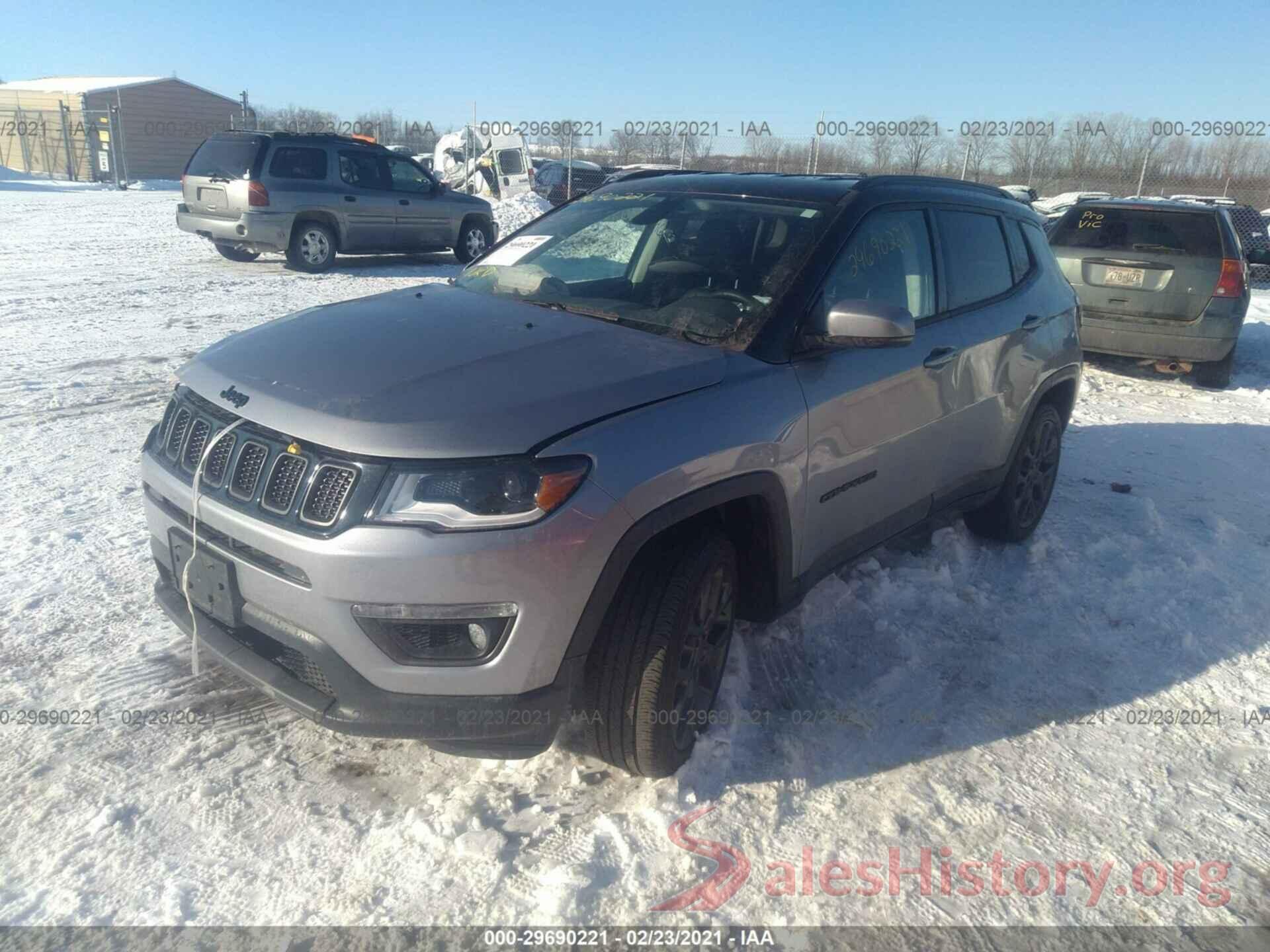 3C4NJDCB2KT672719 2019 JEEP COMPASS