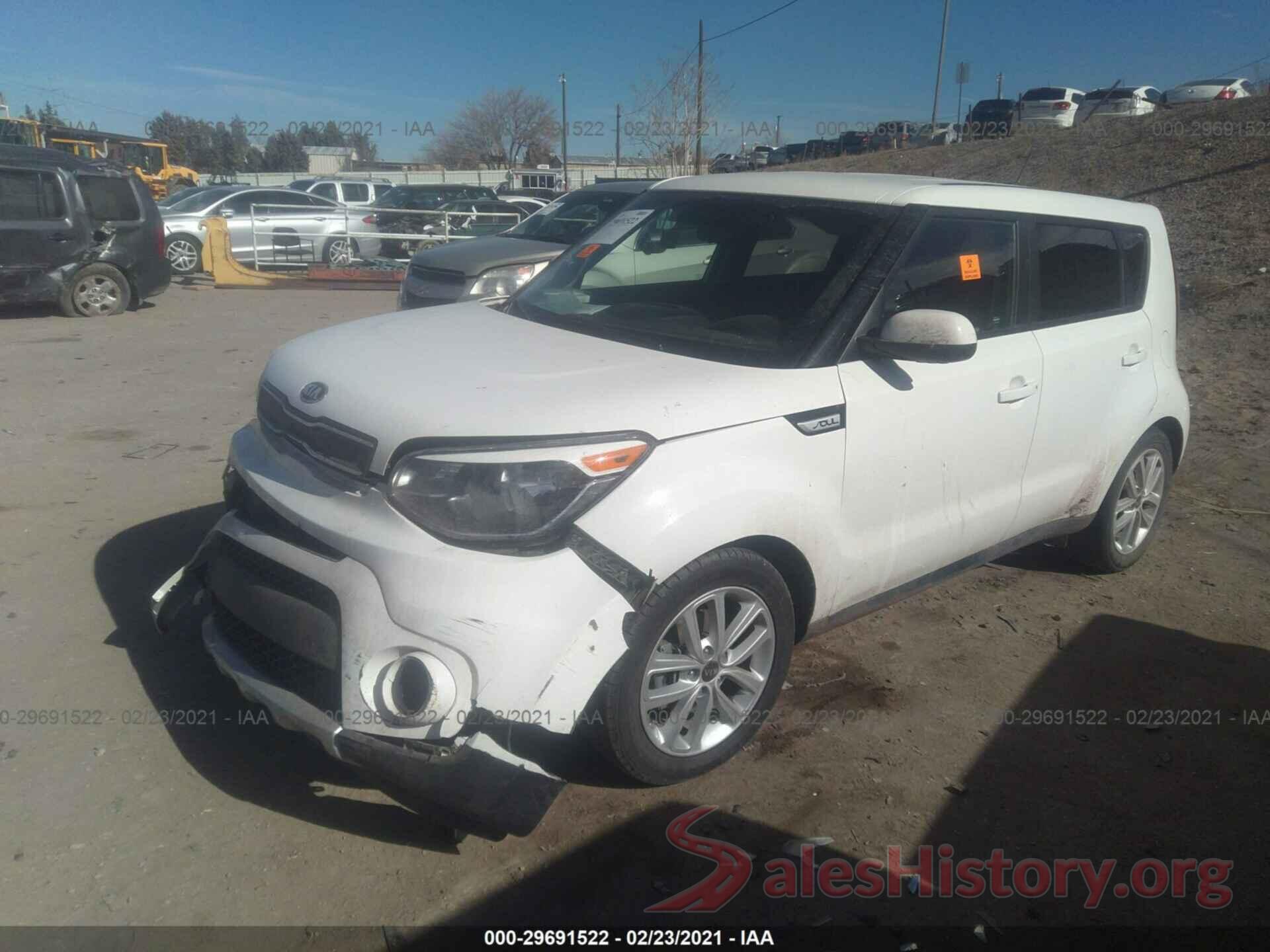 KNDJP3A51J7573784 2018 KIA SOUL