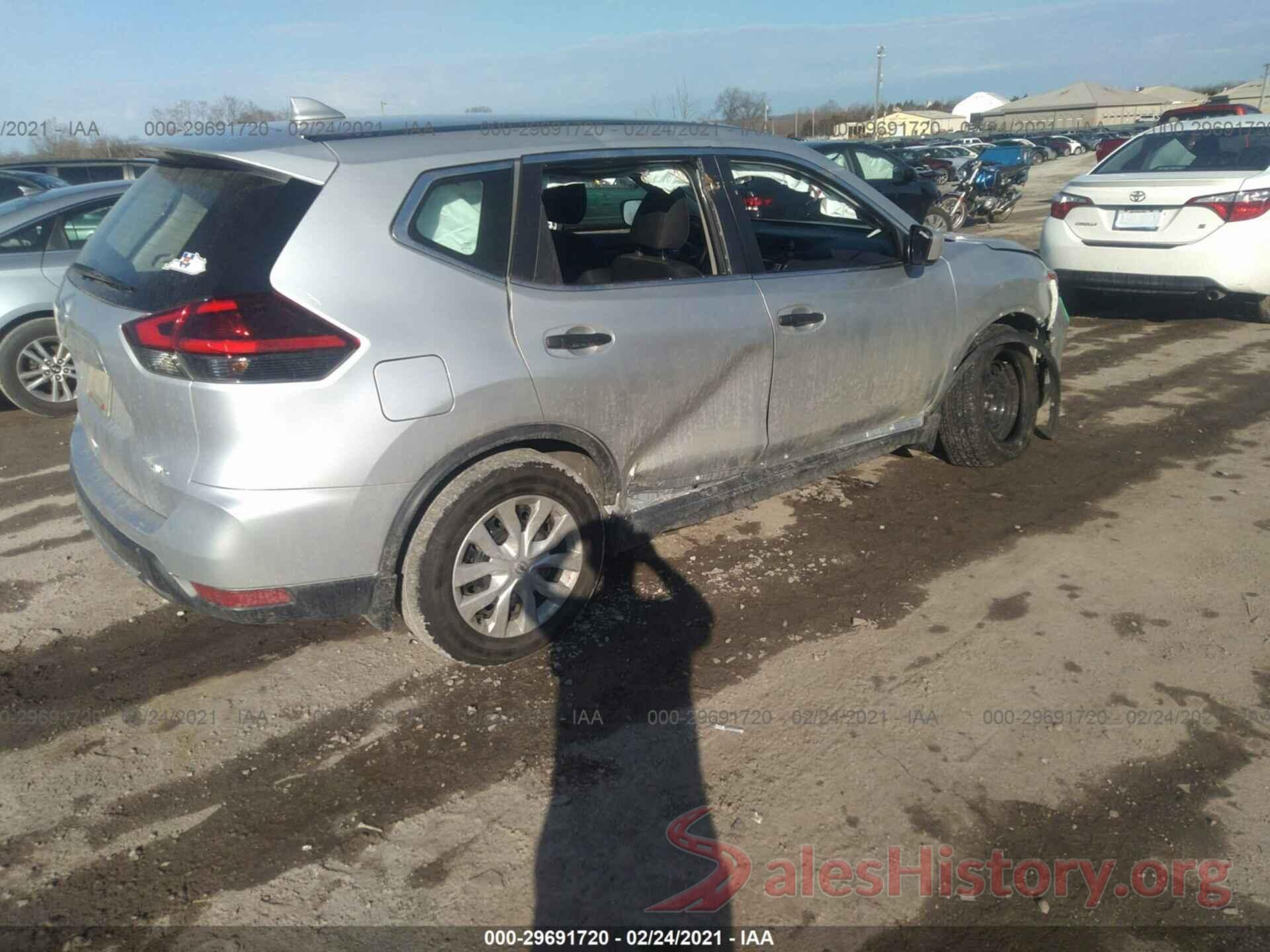 KNMAT2MV5JP599516 2018 NISSAN ROGUE