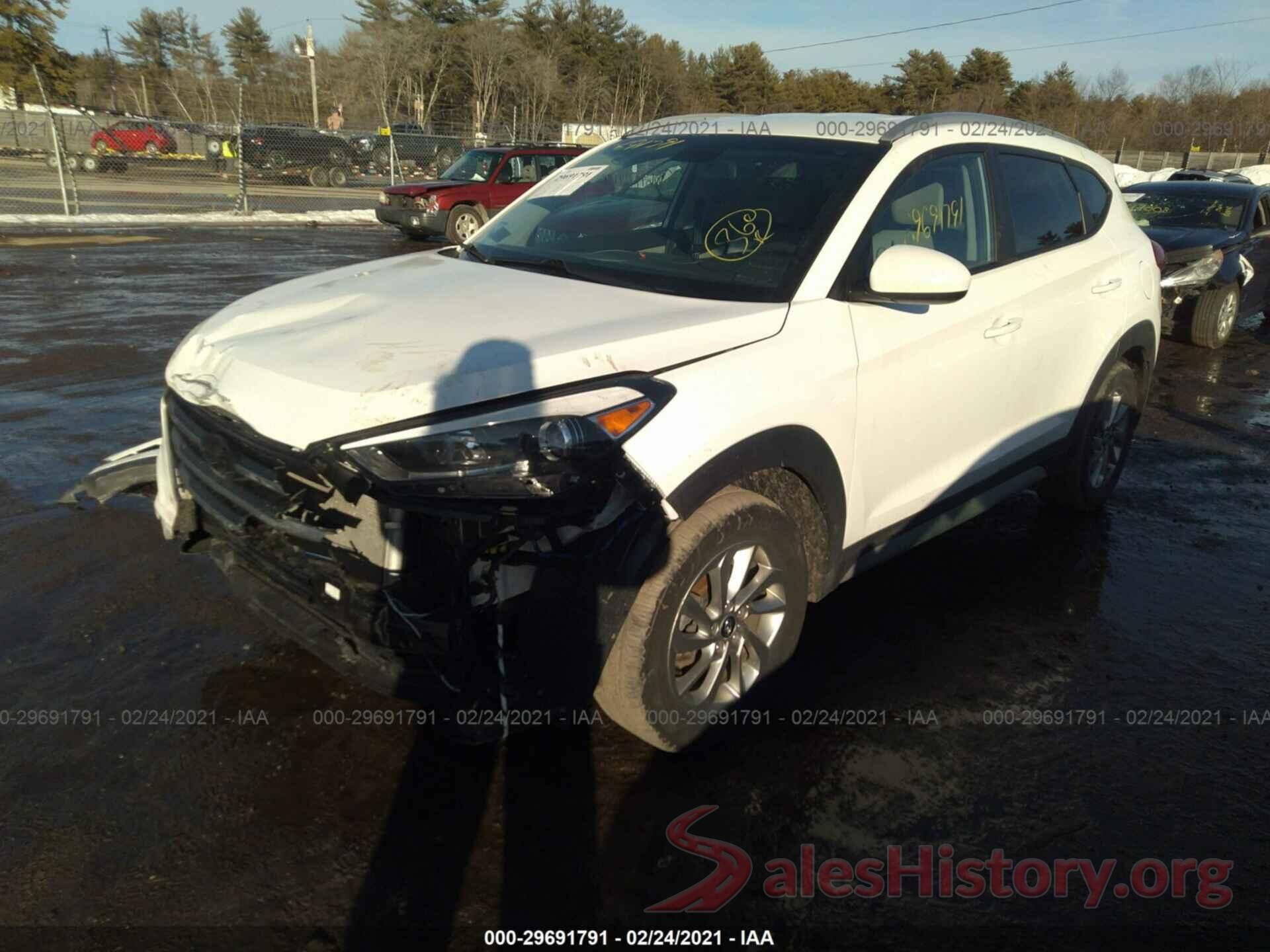 KM8J3CA47HU479404 2017 HYUNDAI TUCSON