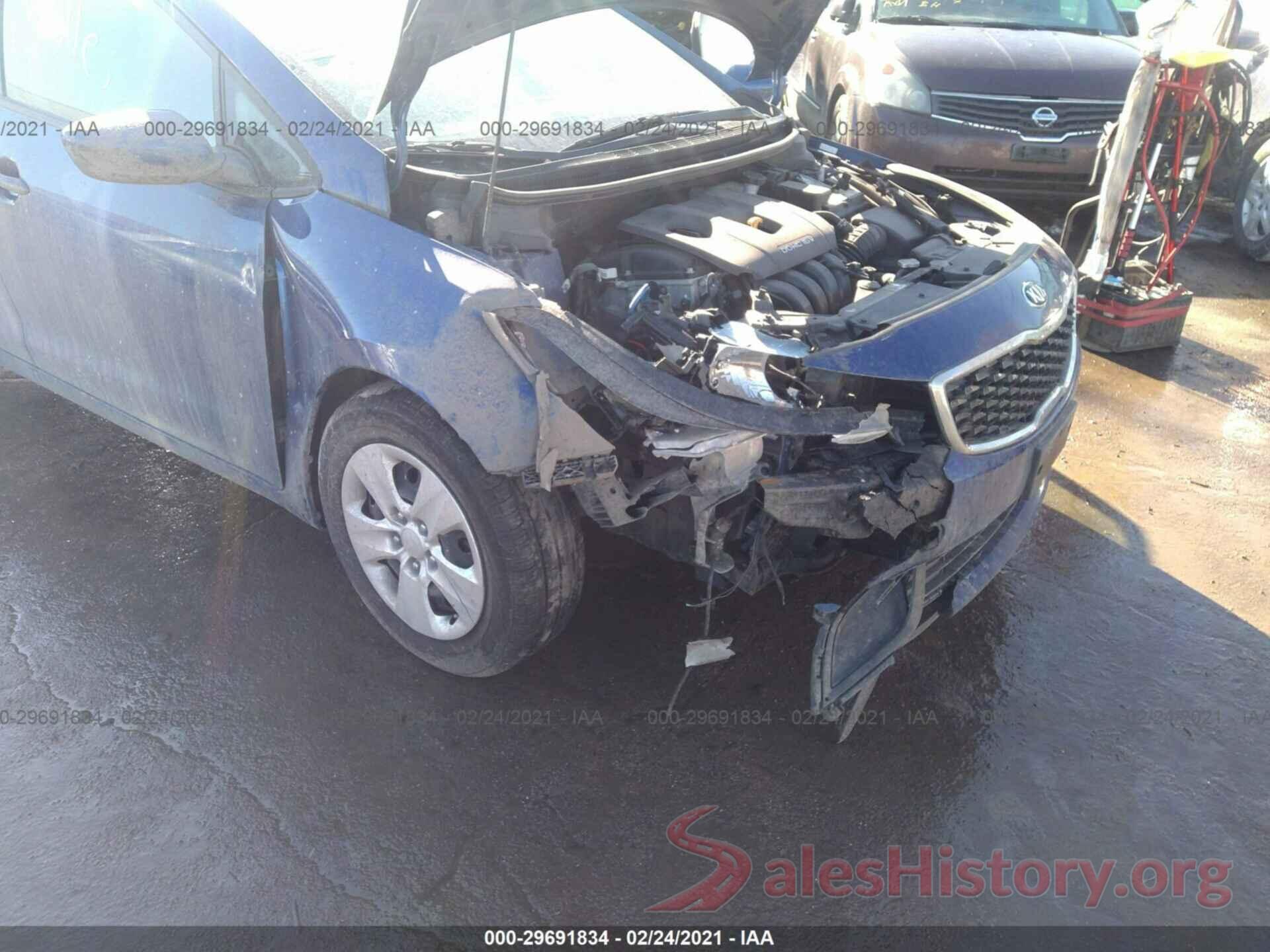 3KPFL4A77JE232754 2018 KIA FORTE