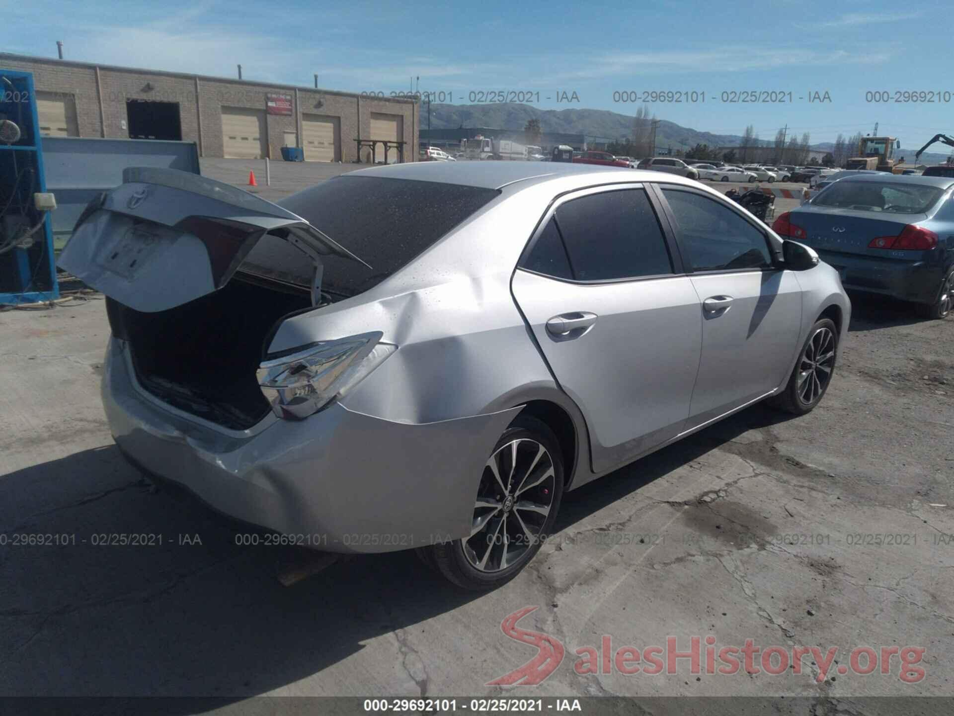 2T1BURHE4JC064809 2018 TOYOTA COROLLA