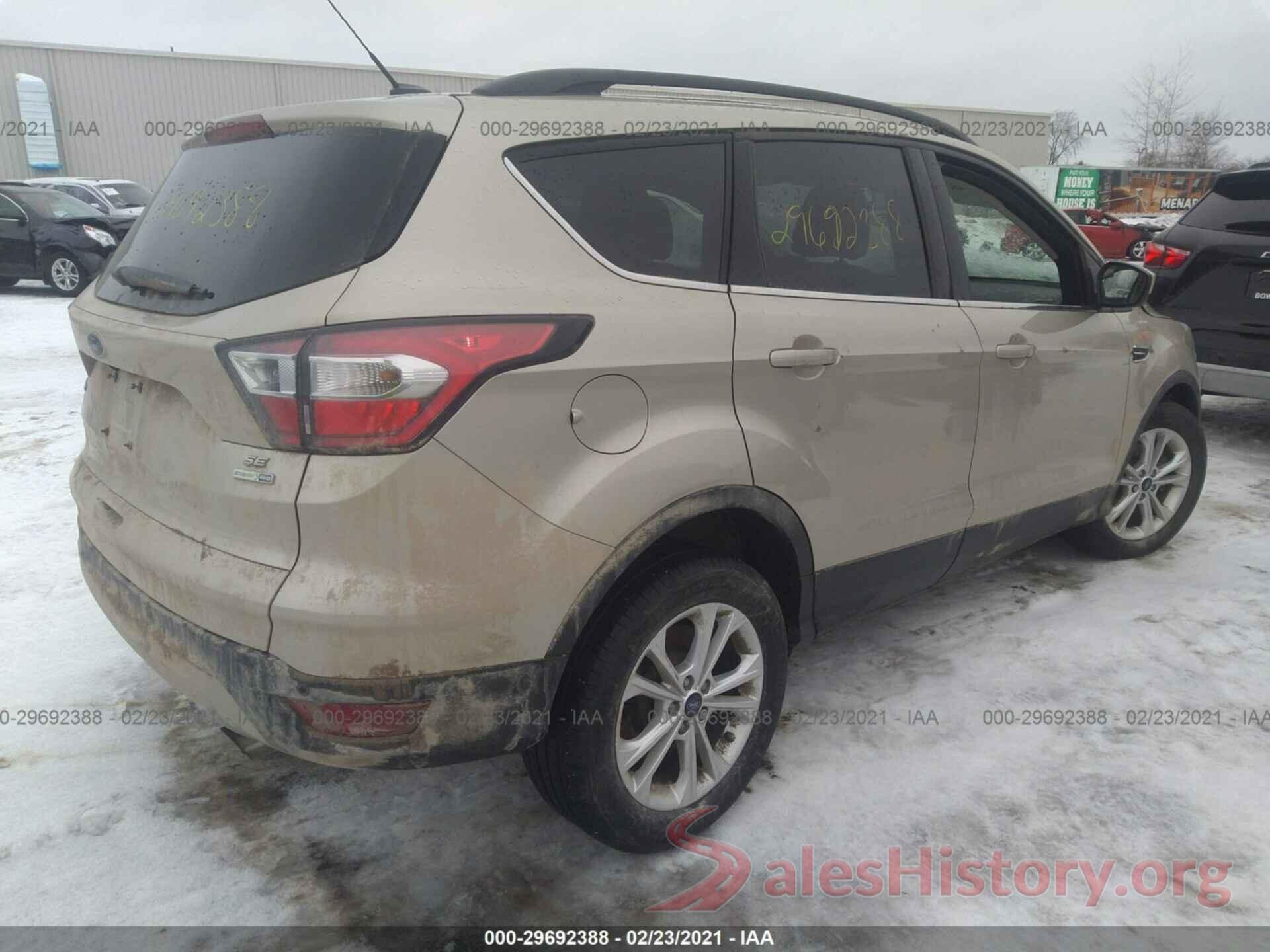 1FMCU9GD0HUA93052 2017 FORD ESCAPE