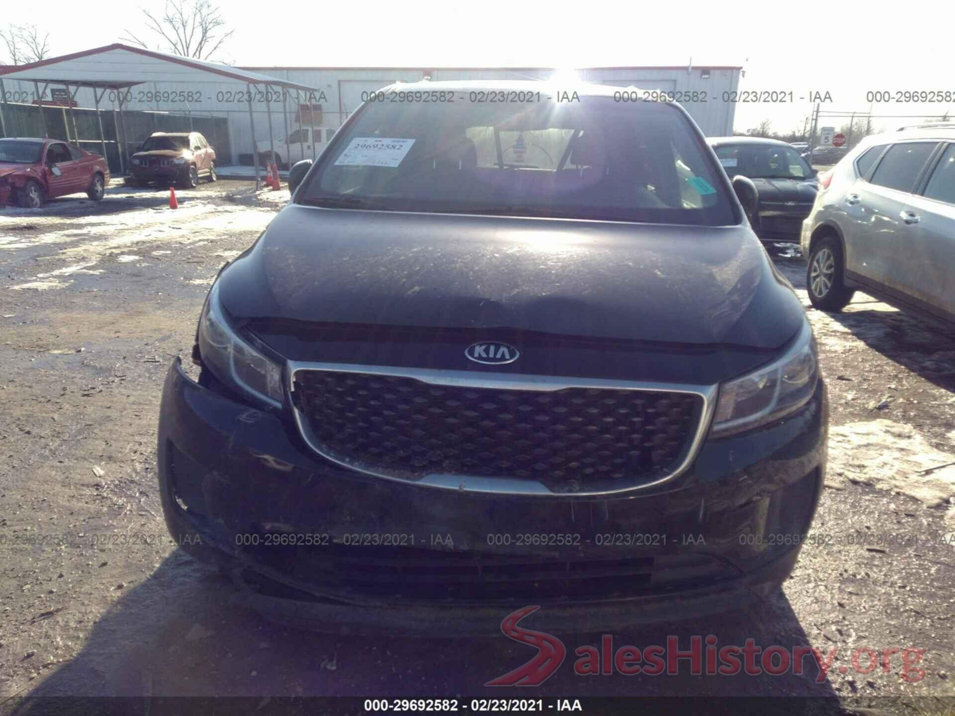 KNDMB5C18G6196127 2016 KIA SEDONA