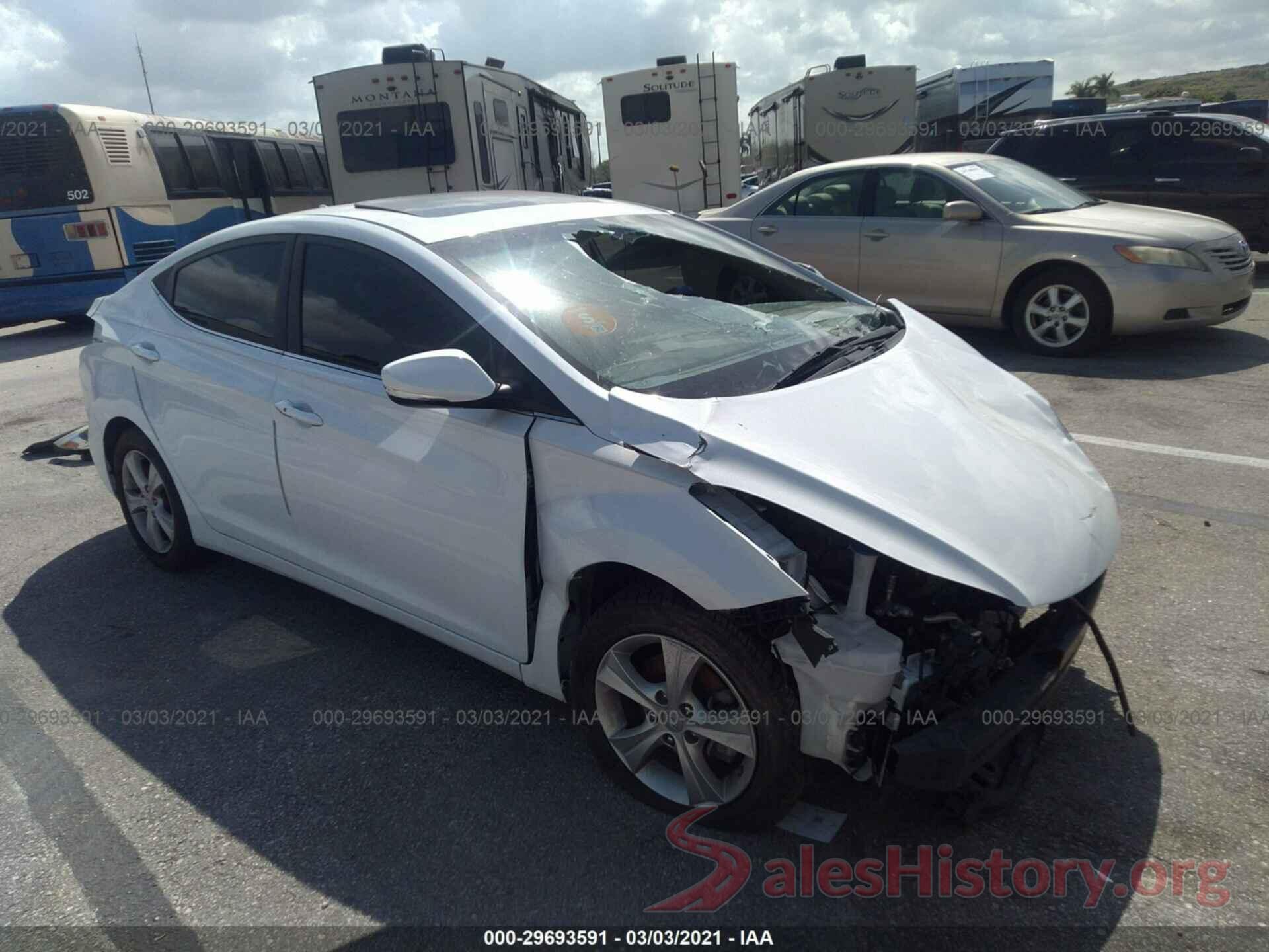 5NPDH4AE0GH677462 2016 HYUNDAI ELANTRA