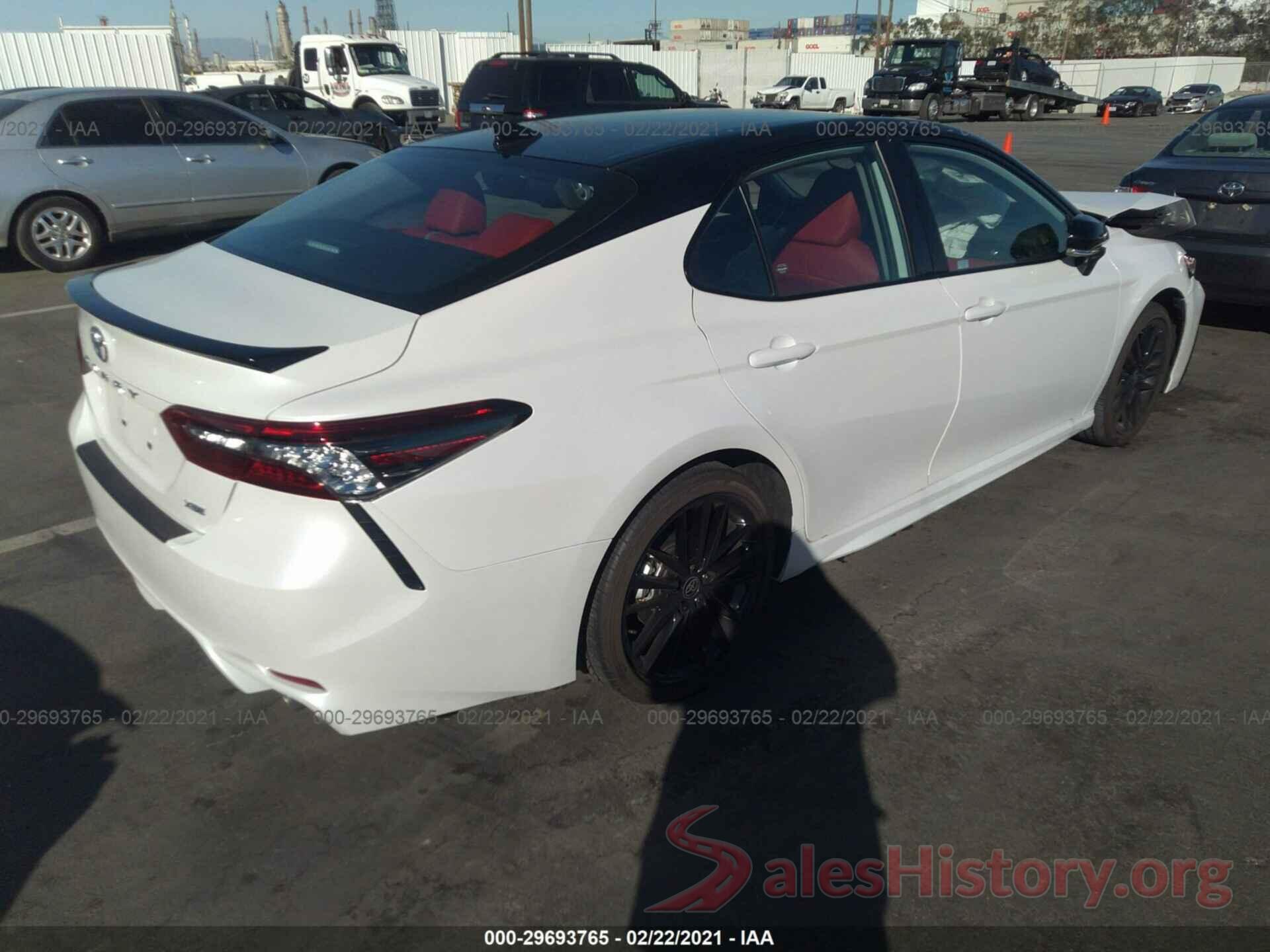 4T1K61AK2MU413951 2021 TOYOTA CAMRY