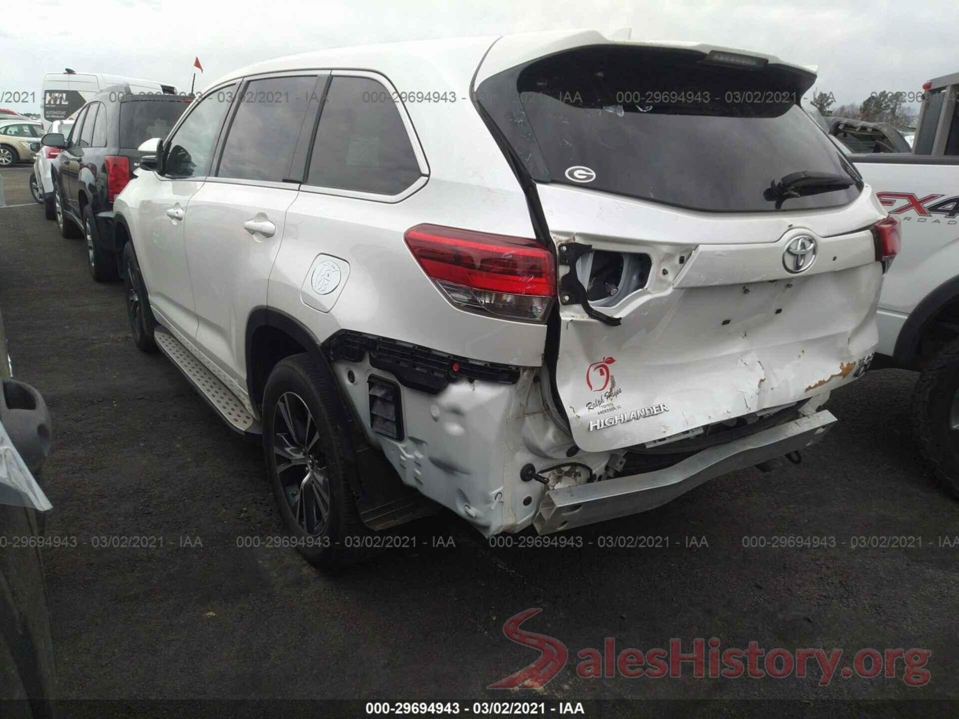 5TDBZRFH0JS812400 2018 TOYOTA HIGHLANDER