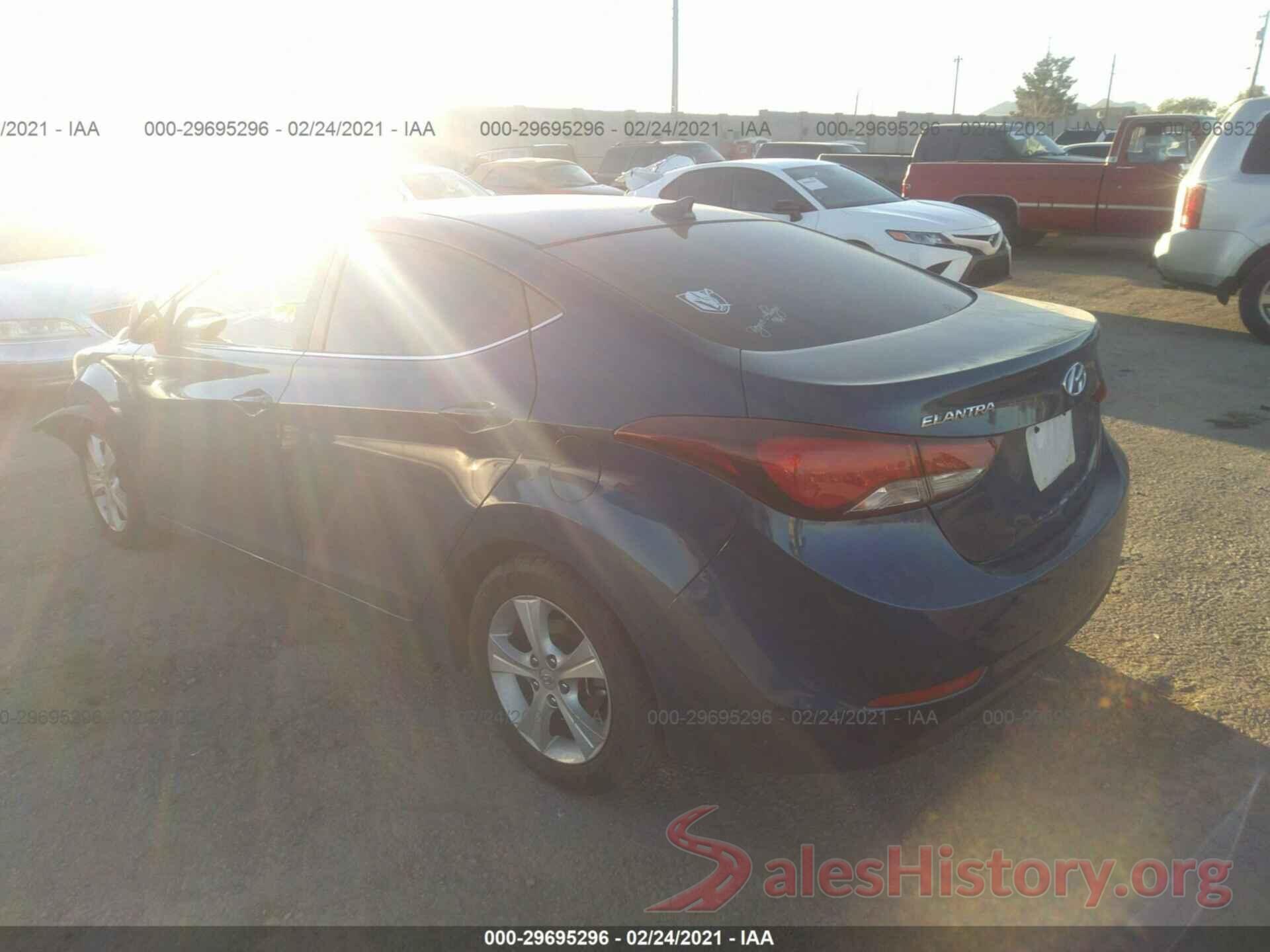 KMHDH4AE2GU636302 2016 HYUNDAI ELANTRA