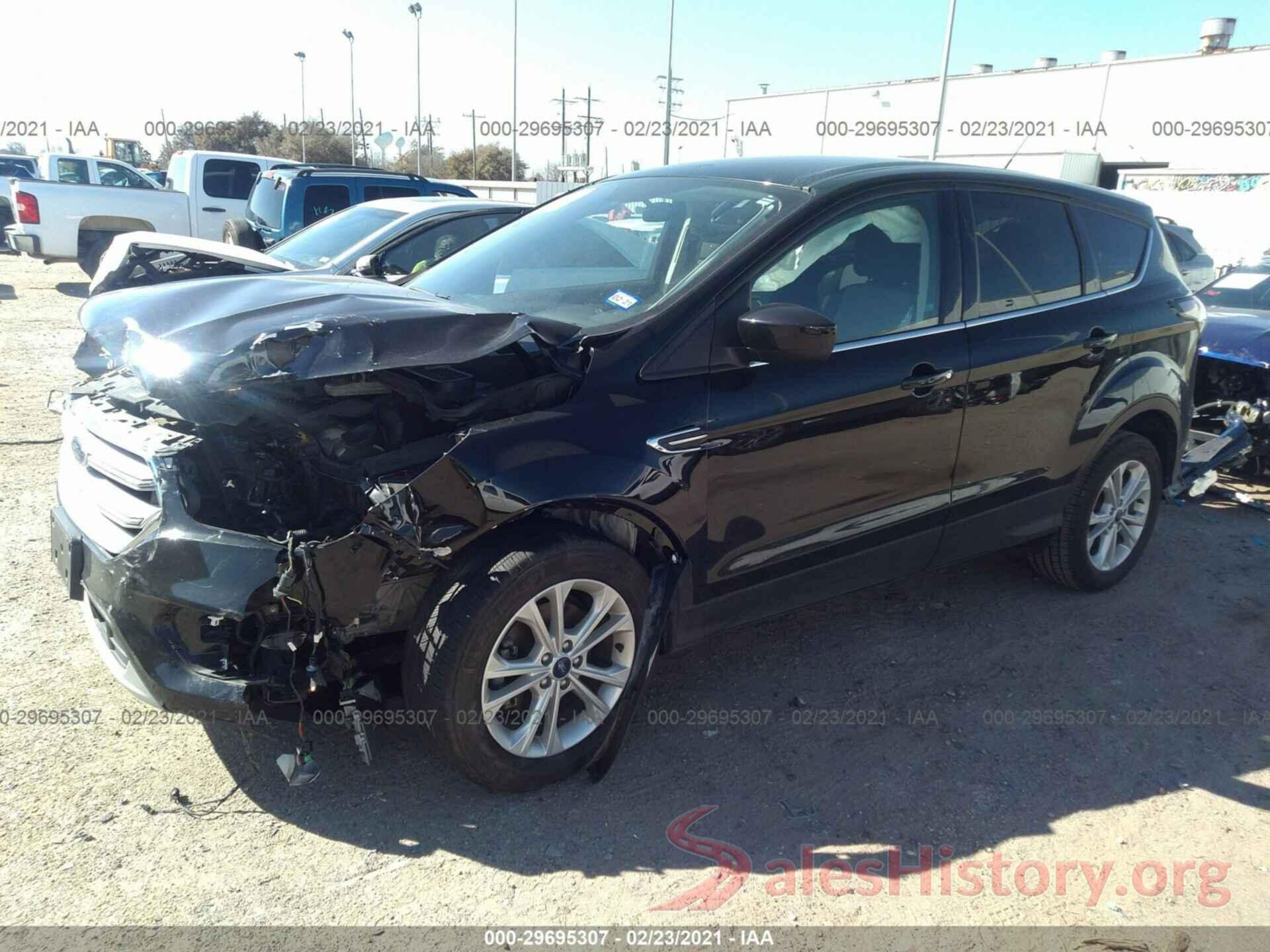 1FMCU0GD2HUC58692 2017 FORD ESCAPE